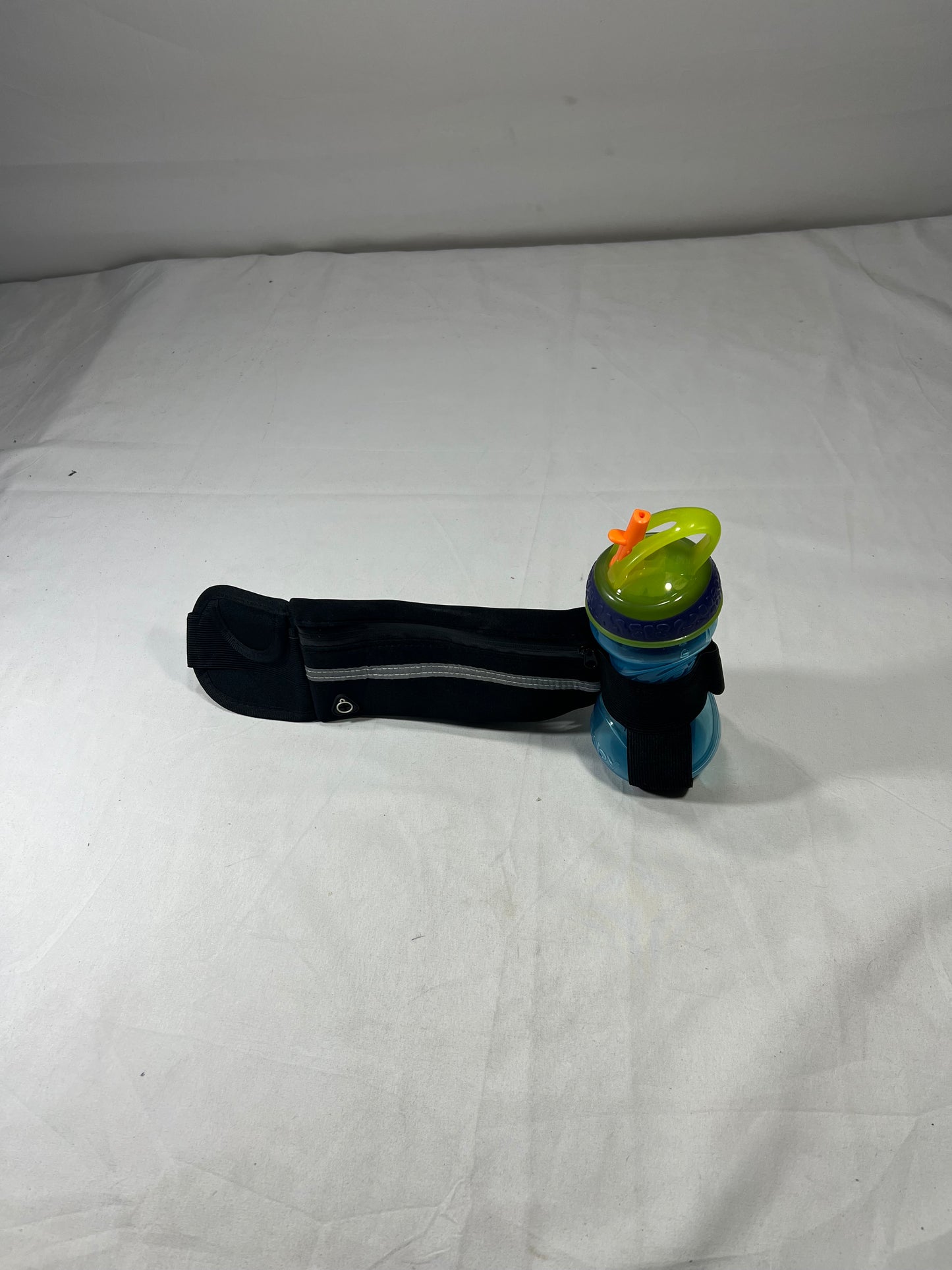Imported lot water bottle/Drinkware