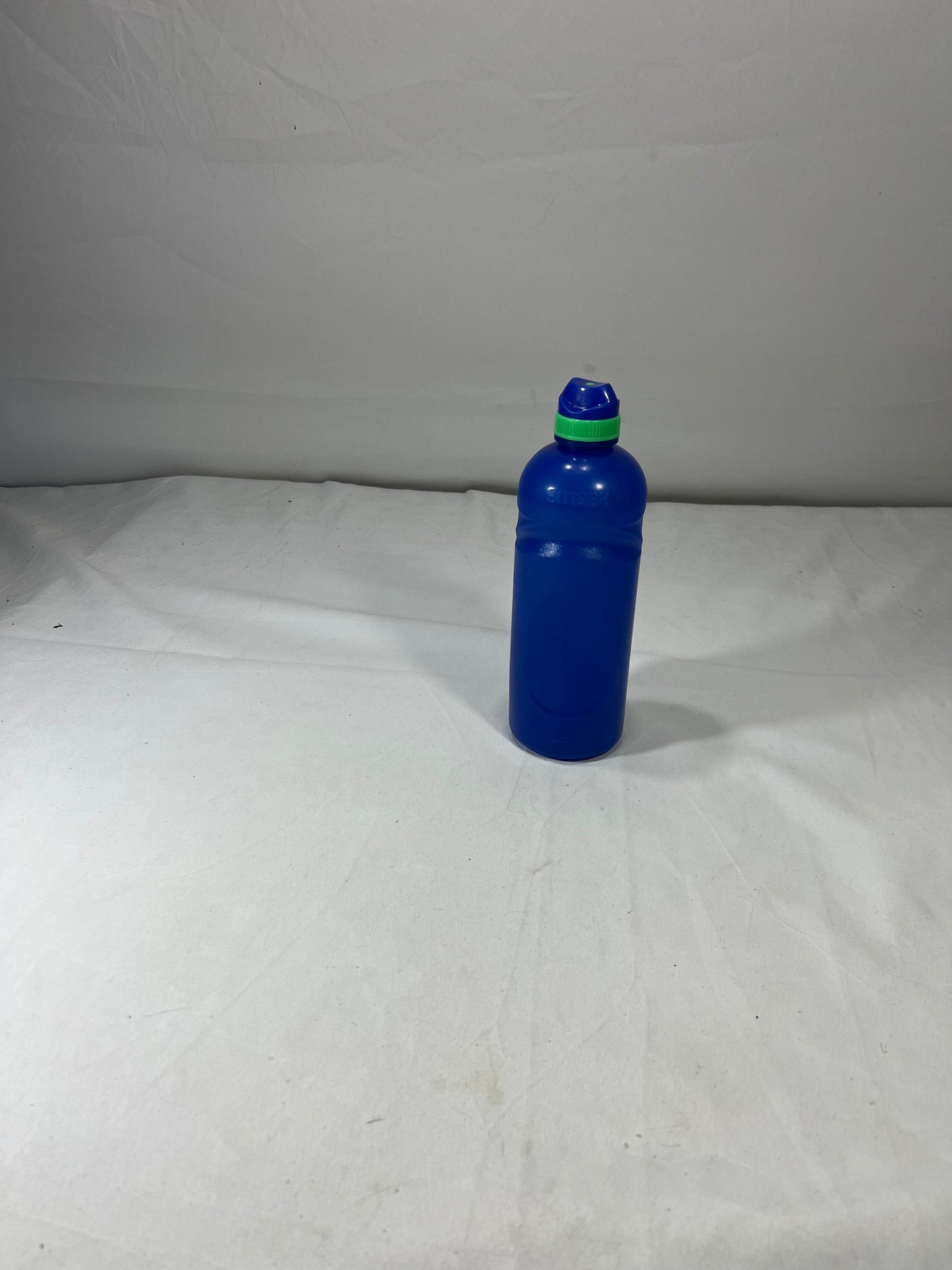 Imported lot water bottle/Drinkware