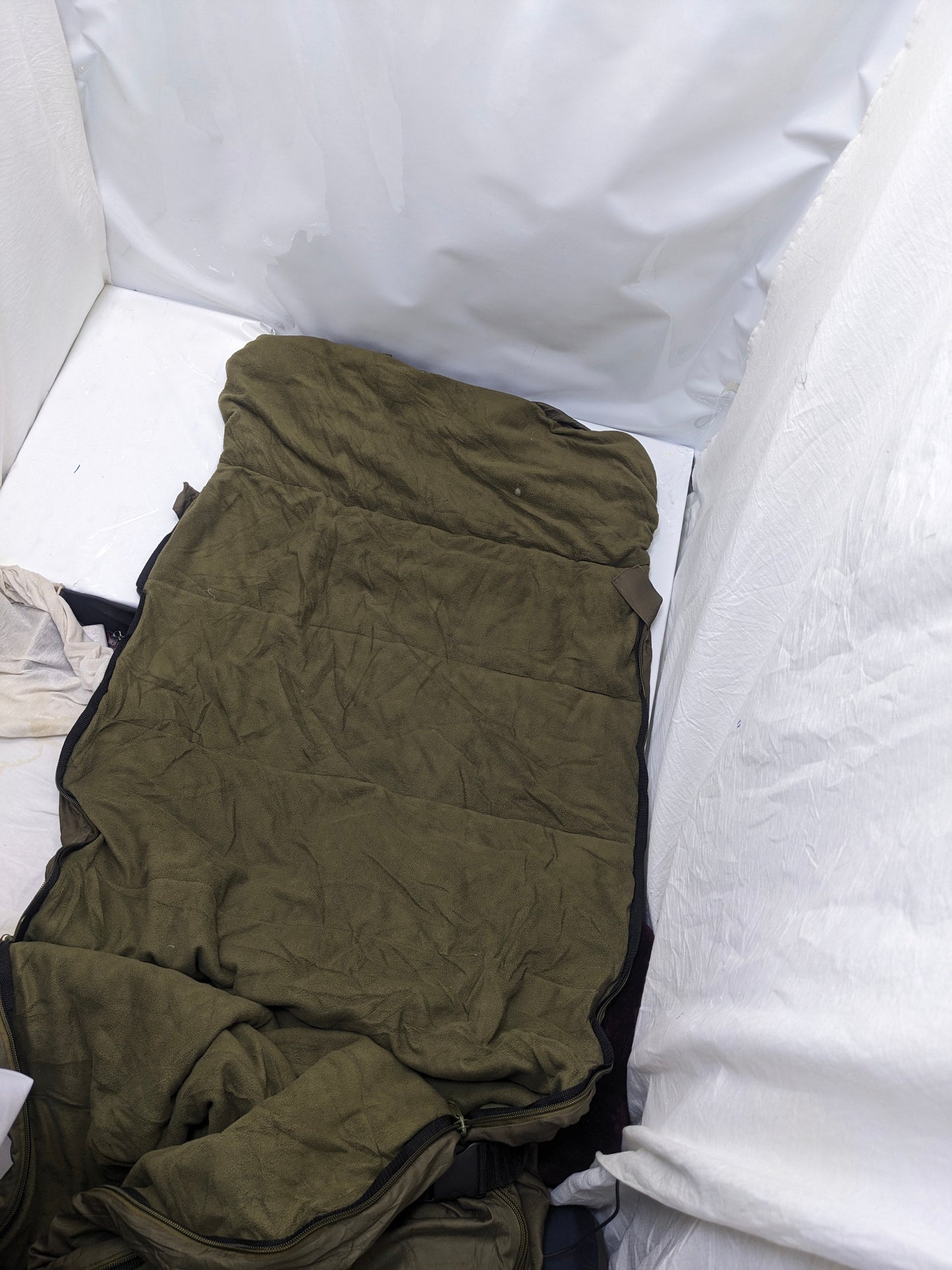 Uk lot sleeping bag sb 147