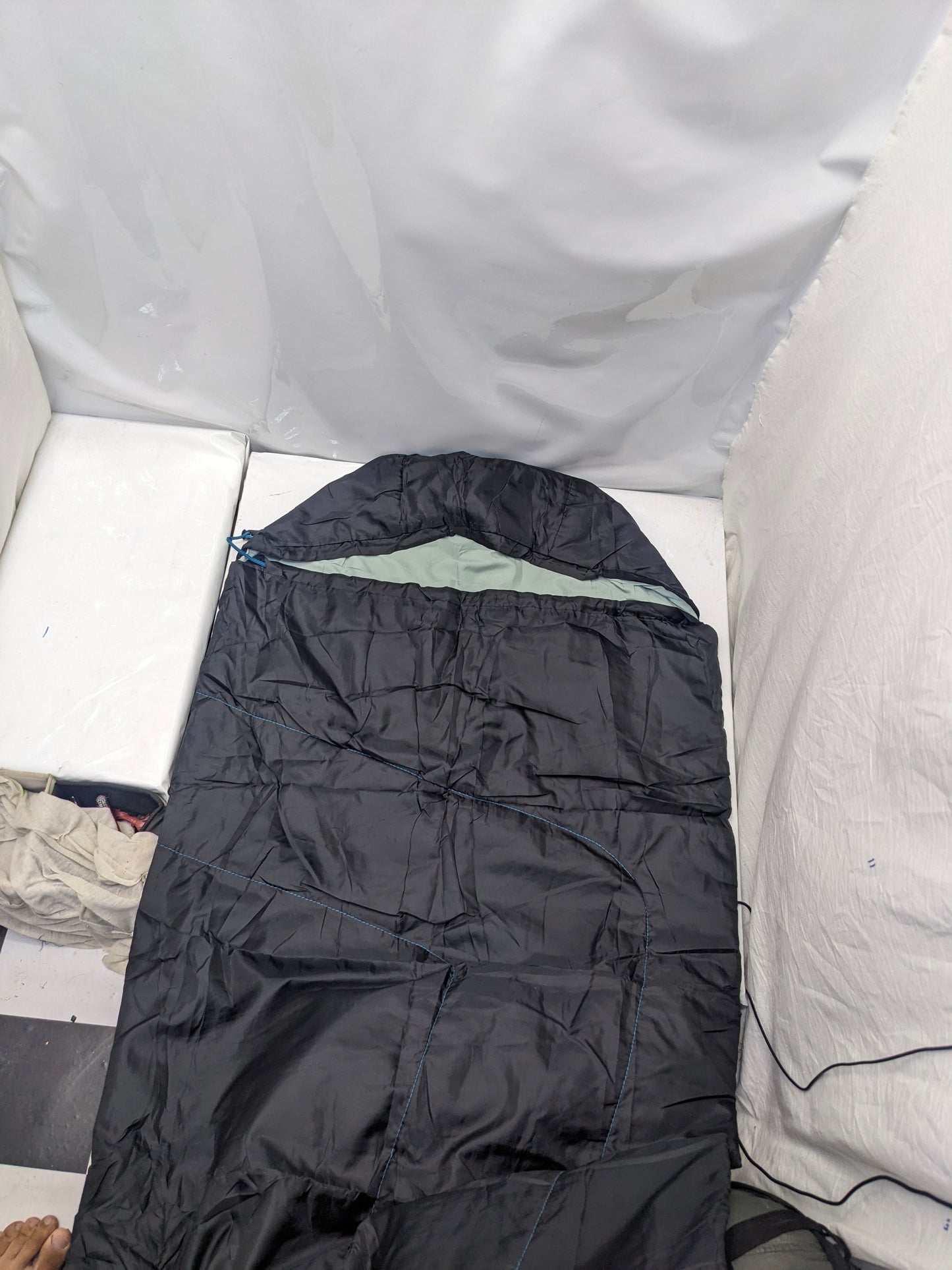 Quechua French lot sleeping bag Sb240