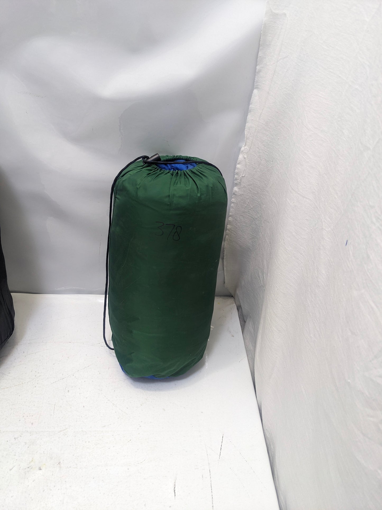 Uk lot sleeping bag sb378
