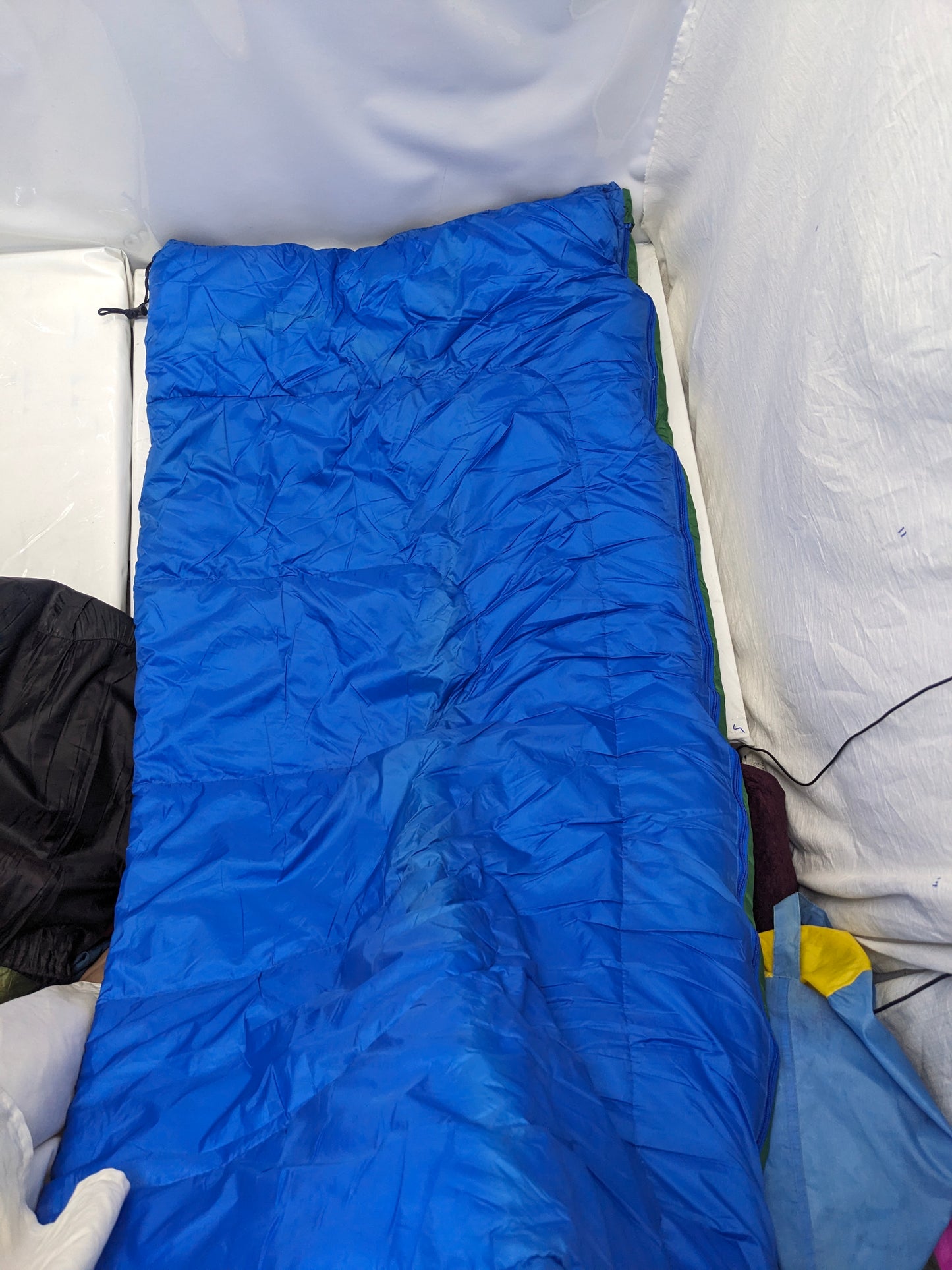Uk lot sleeping bag sb378