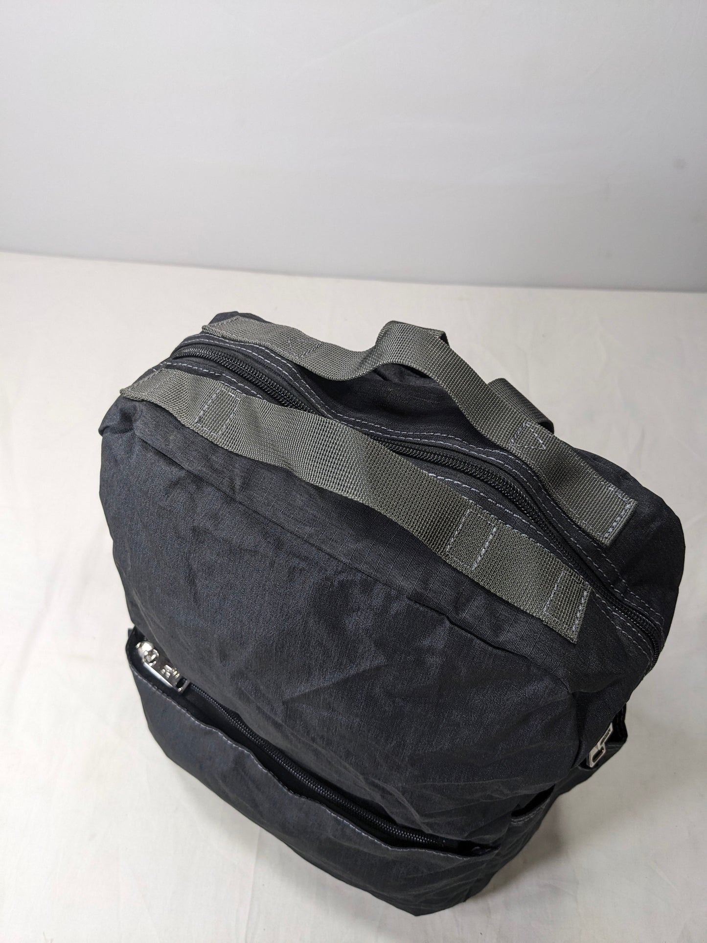 Preloved double handed backpack U2