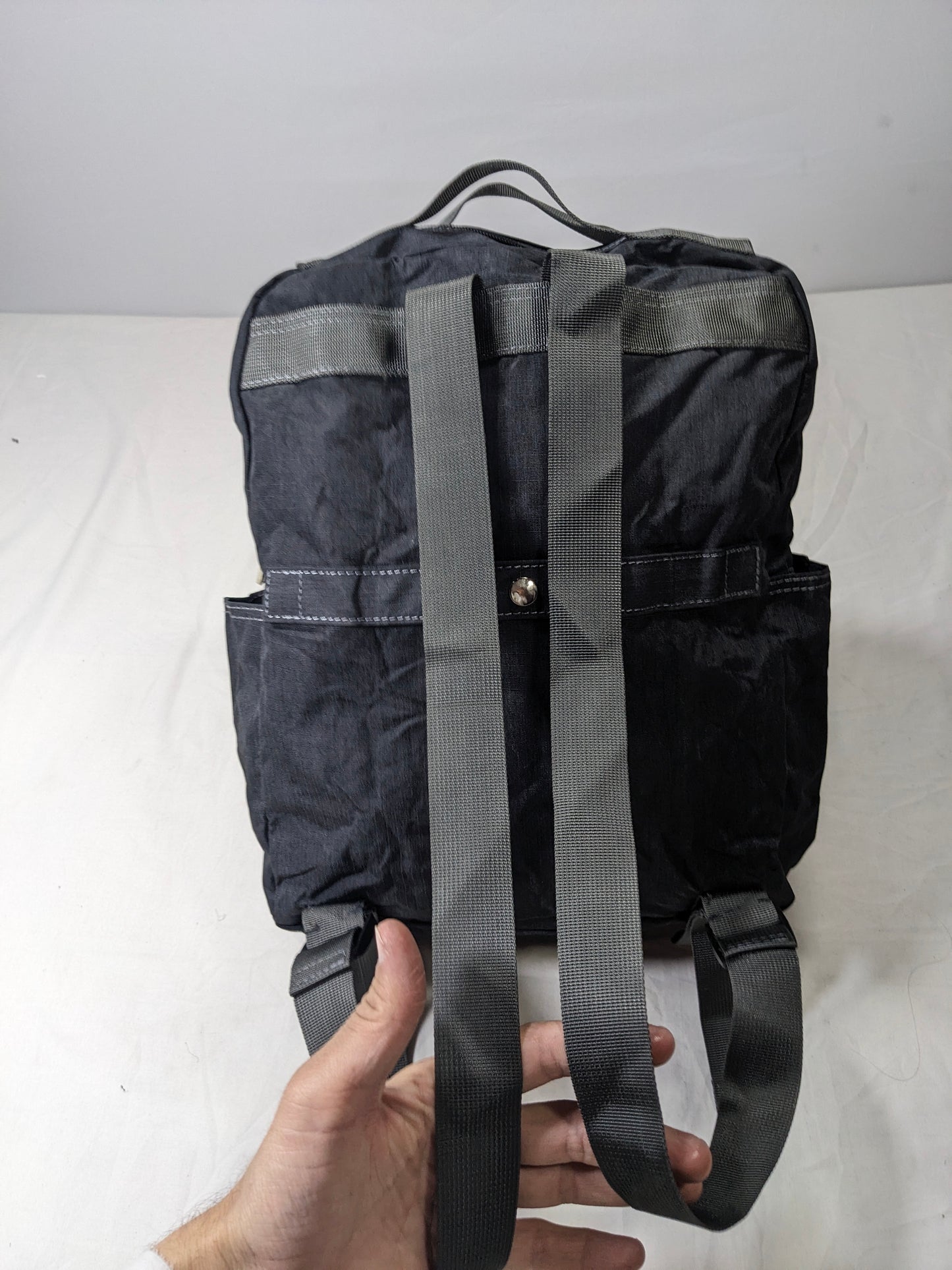 Preloved double handed backpack U2