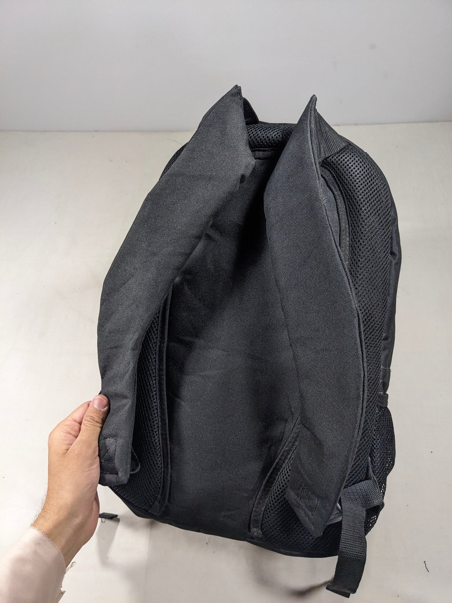 Instruments carrying backpack