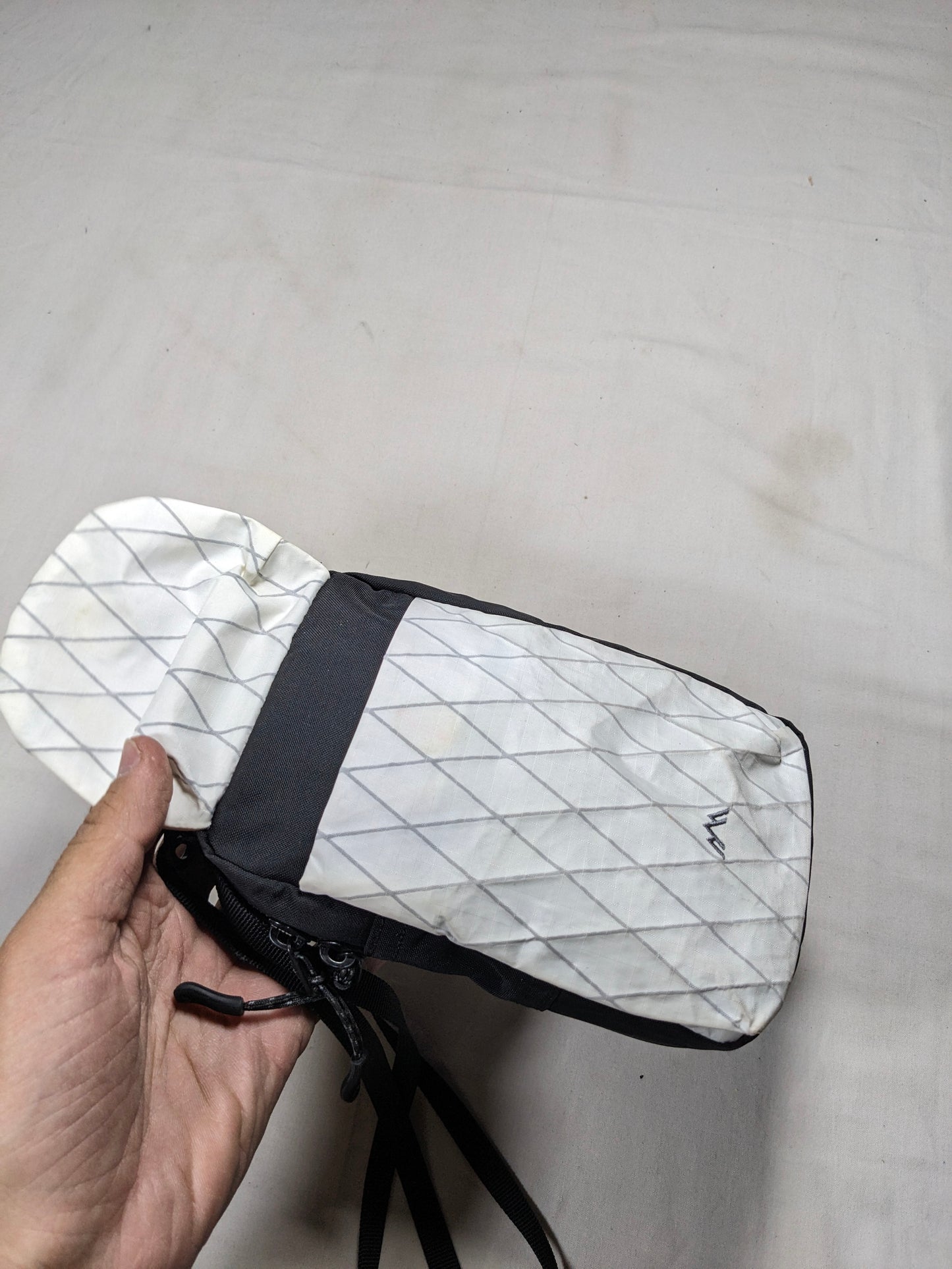 Cross body bag, long strap bag