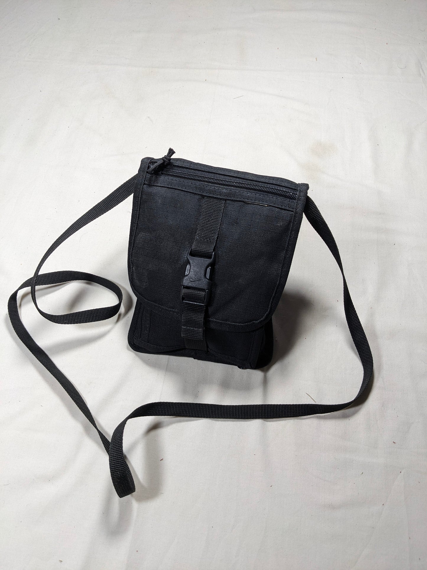 Nike long strap bag, cross body bag