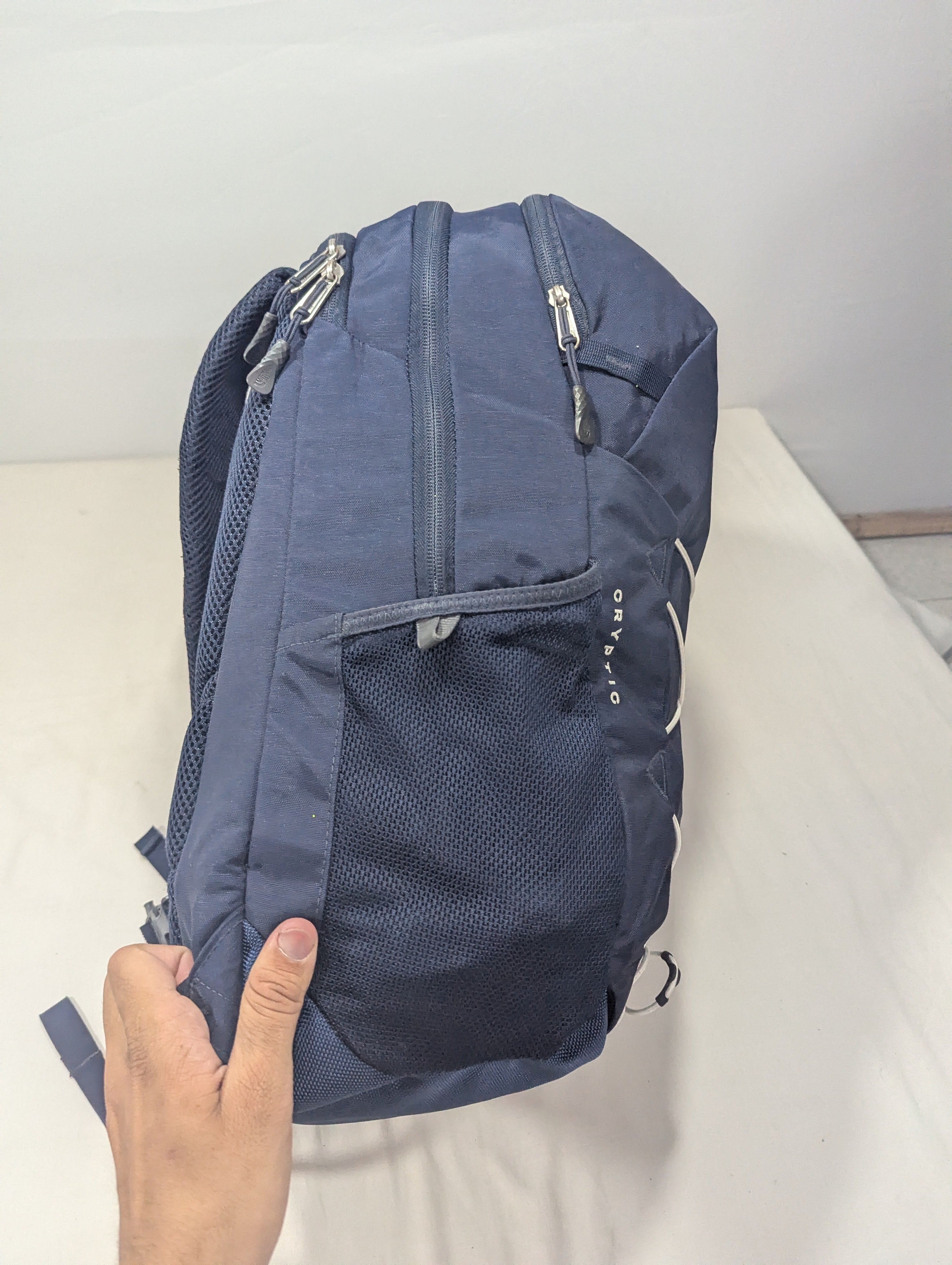 Authenticity is here, the north face most strongest stylish backpack Ab3