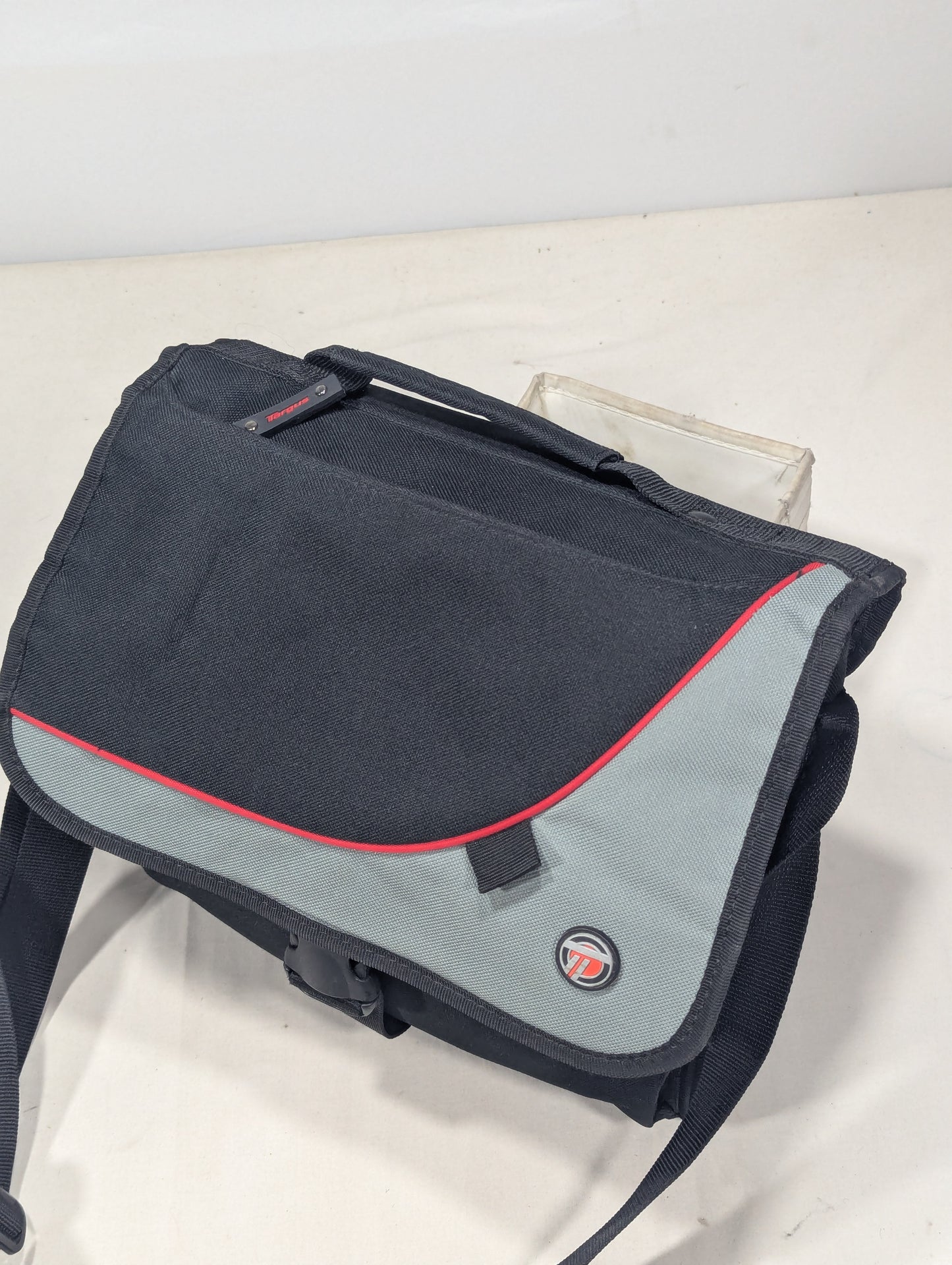 Targus bag/ sleeve U2