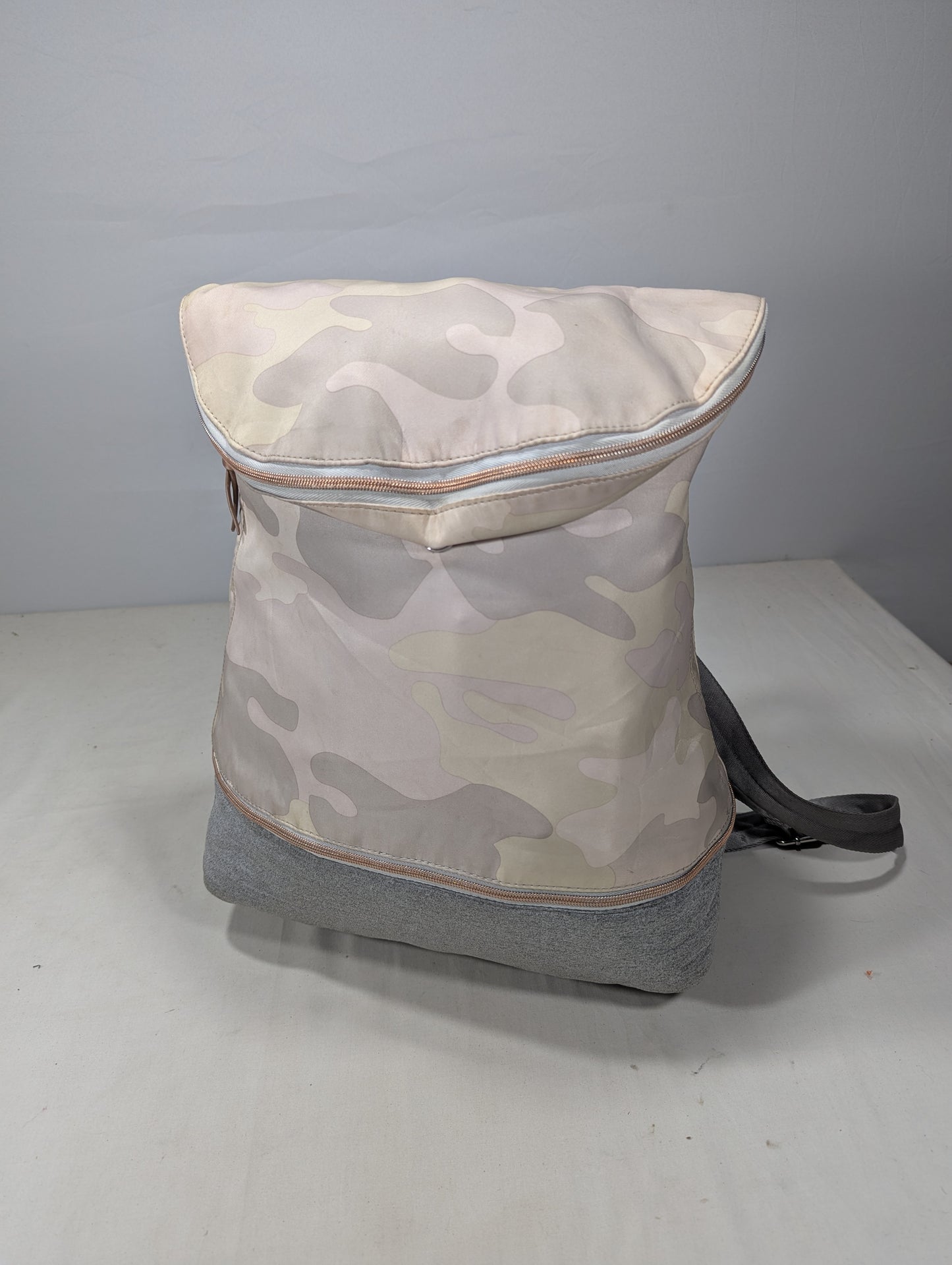 Imported lot authentic backpack U2.