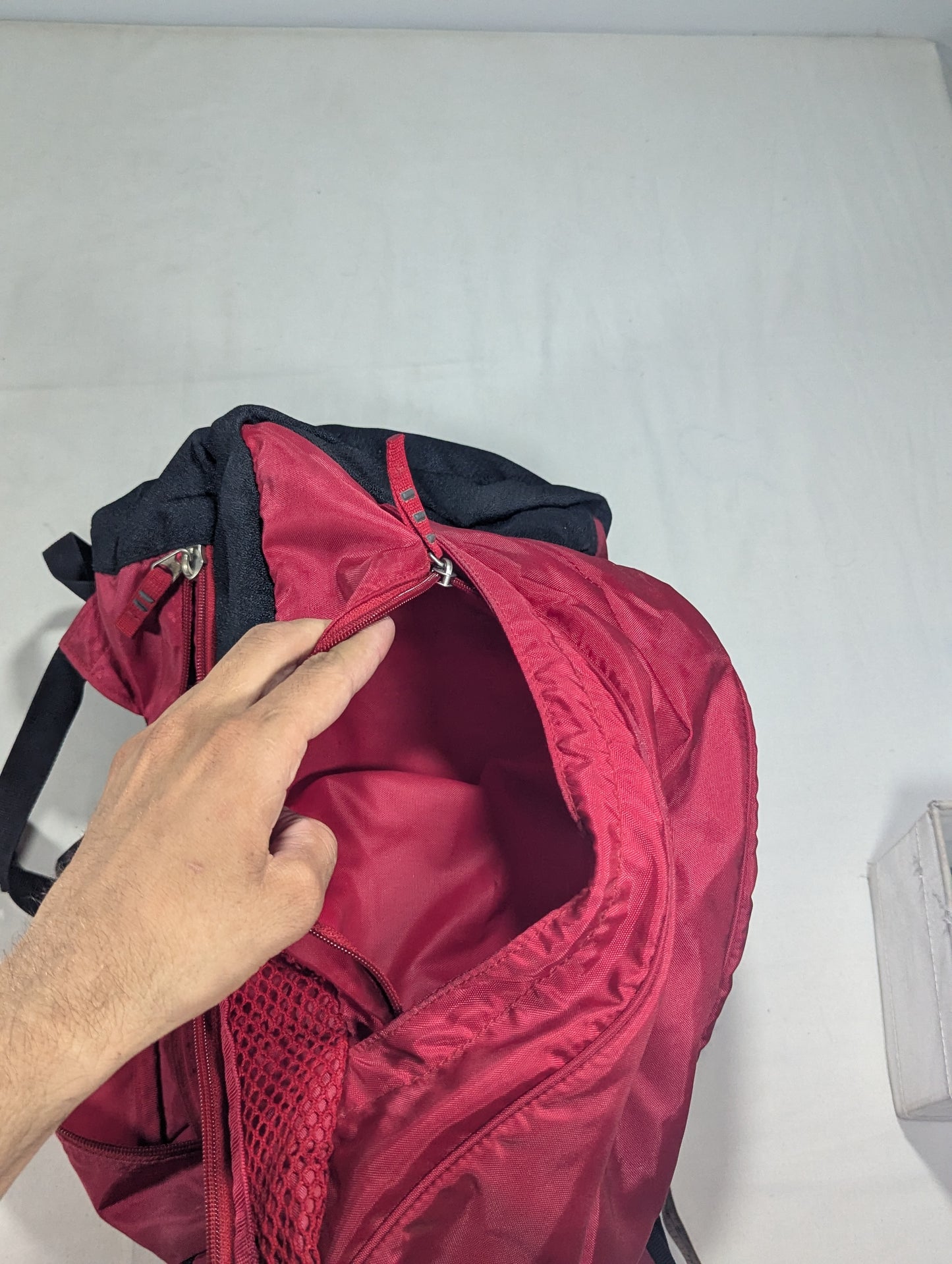 Preloved hiking backpack U25