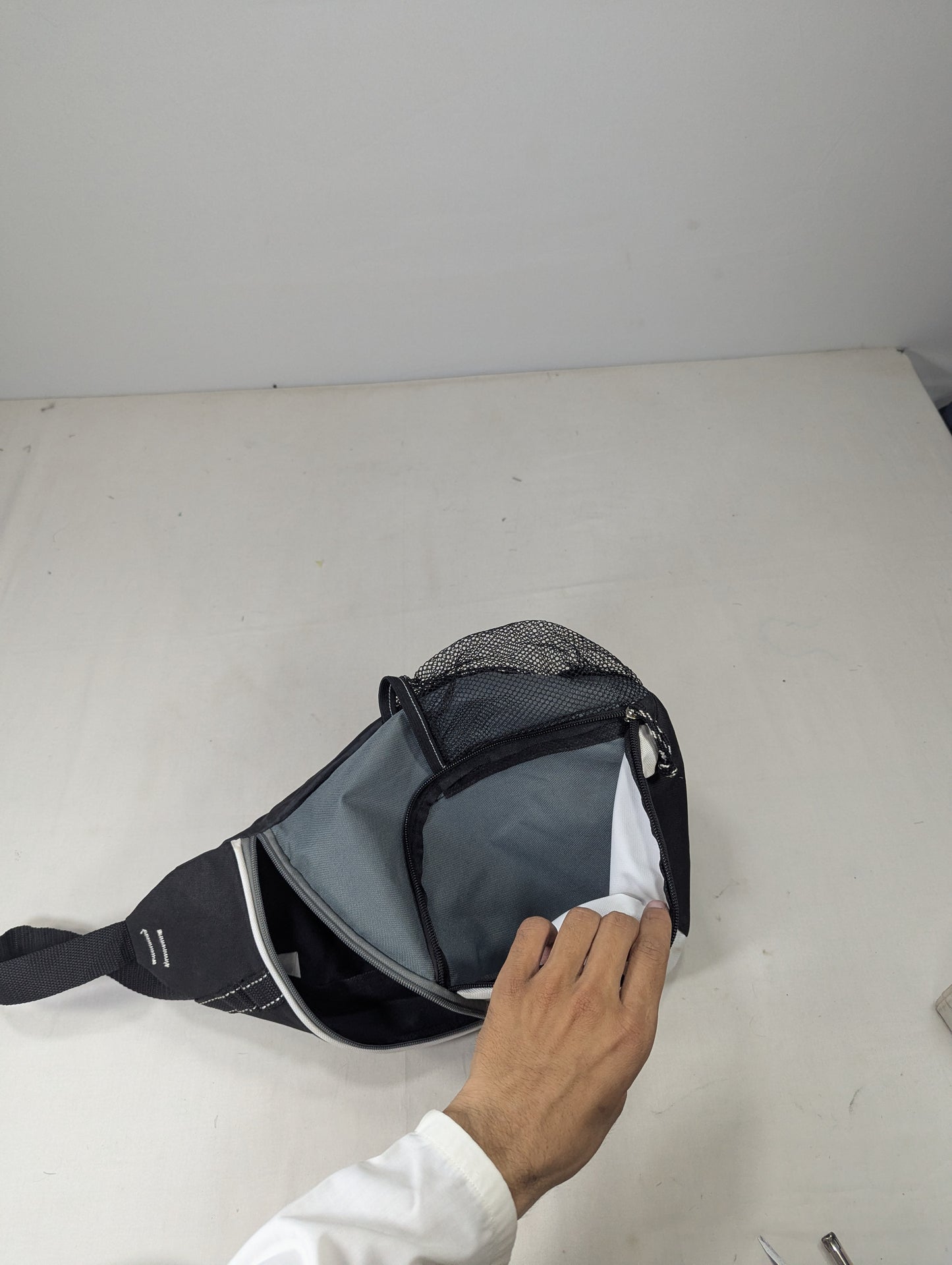 Sling bag U15