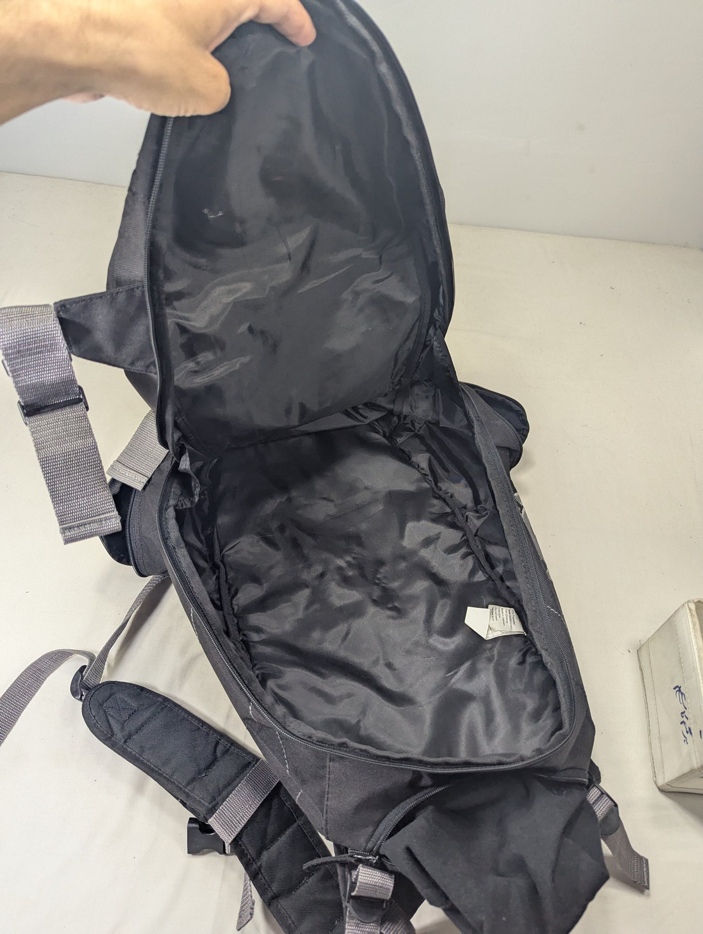 Japan stock skateboard holder backpack U3