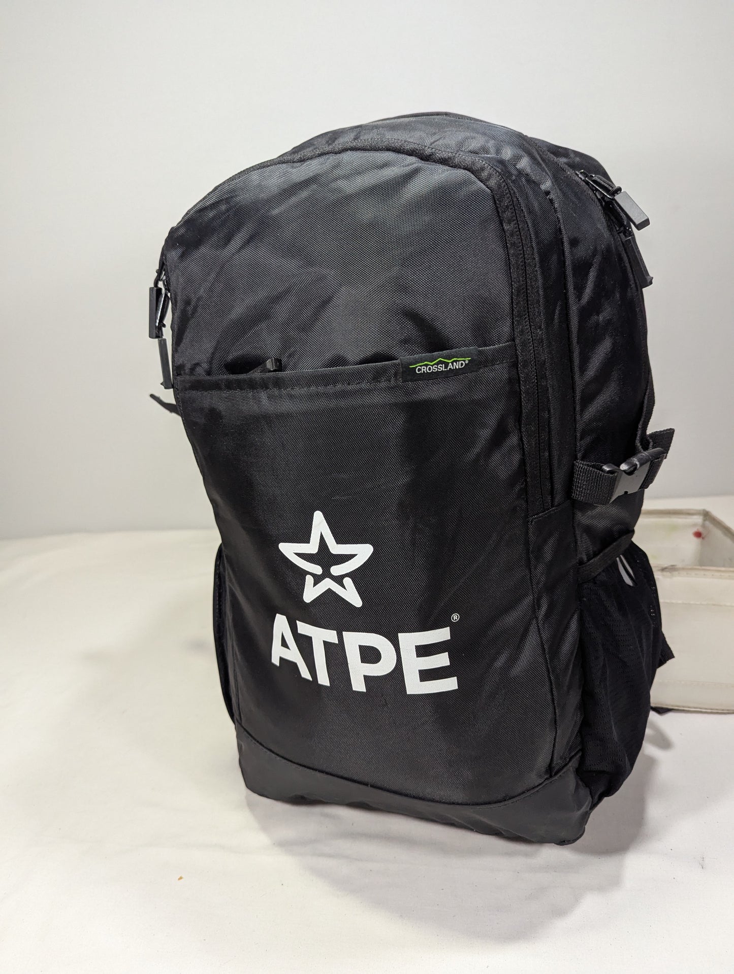 Preloved black color backpack U3