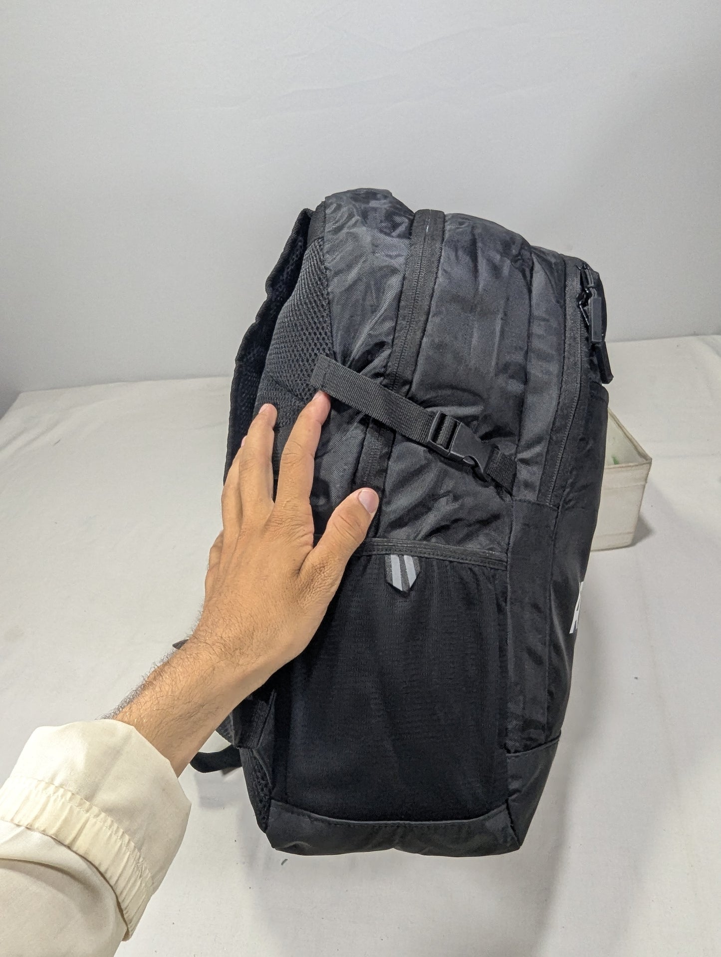 Preloved black color backpack U3