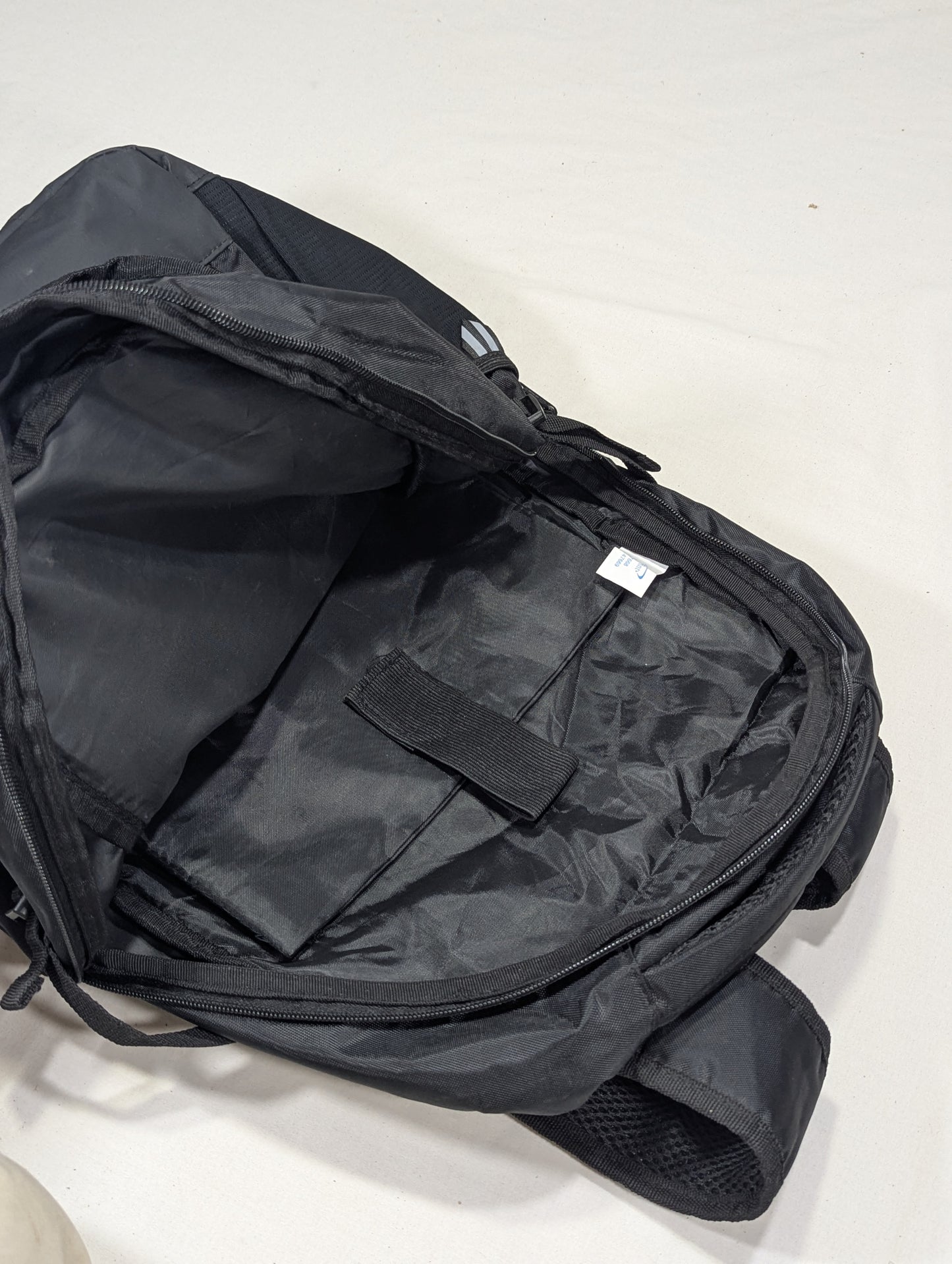 Preloved black color backpack U3