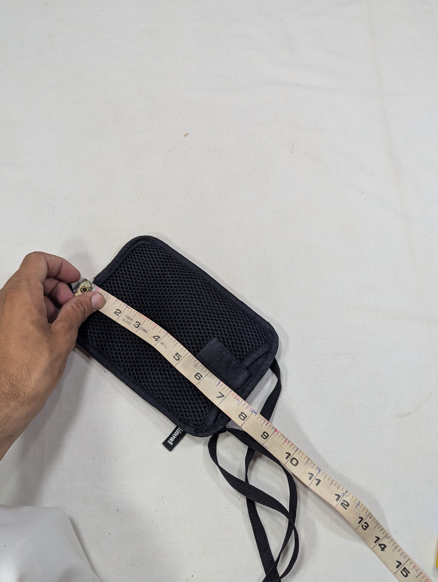 Neck pouch bag