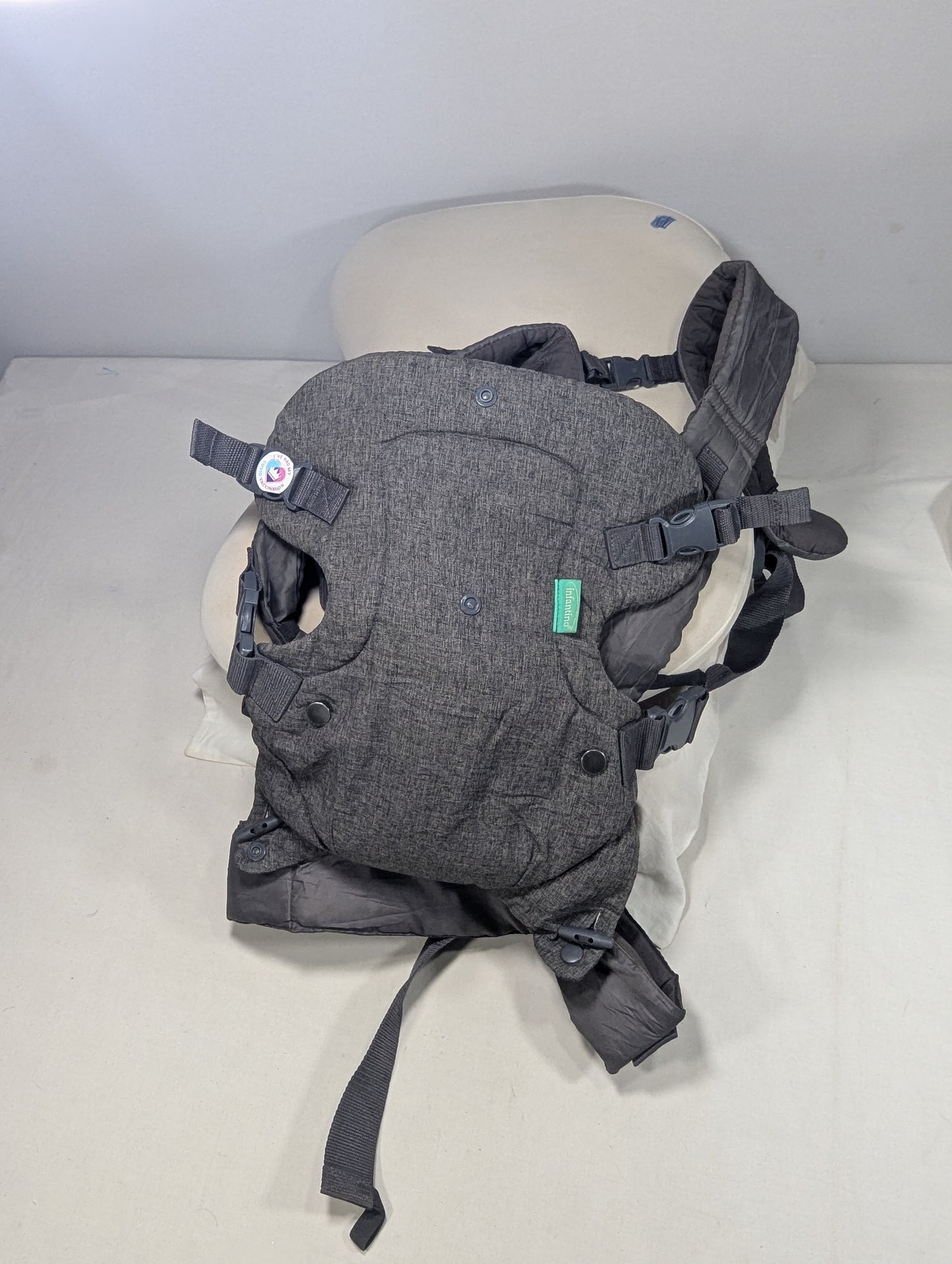 Infantino brand authentic 4 in 1 baby convertible adjustable carrier