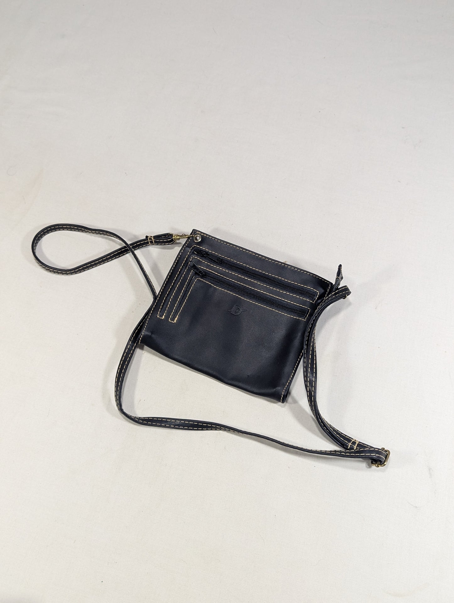 Long strap bag, pouch bag