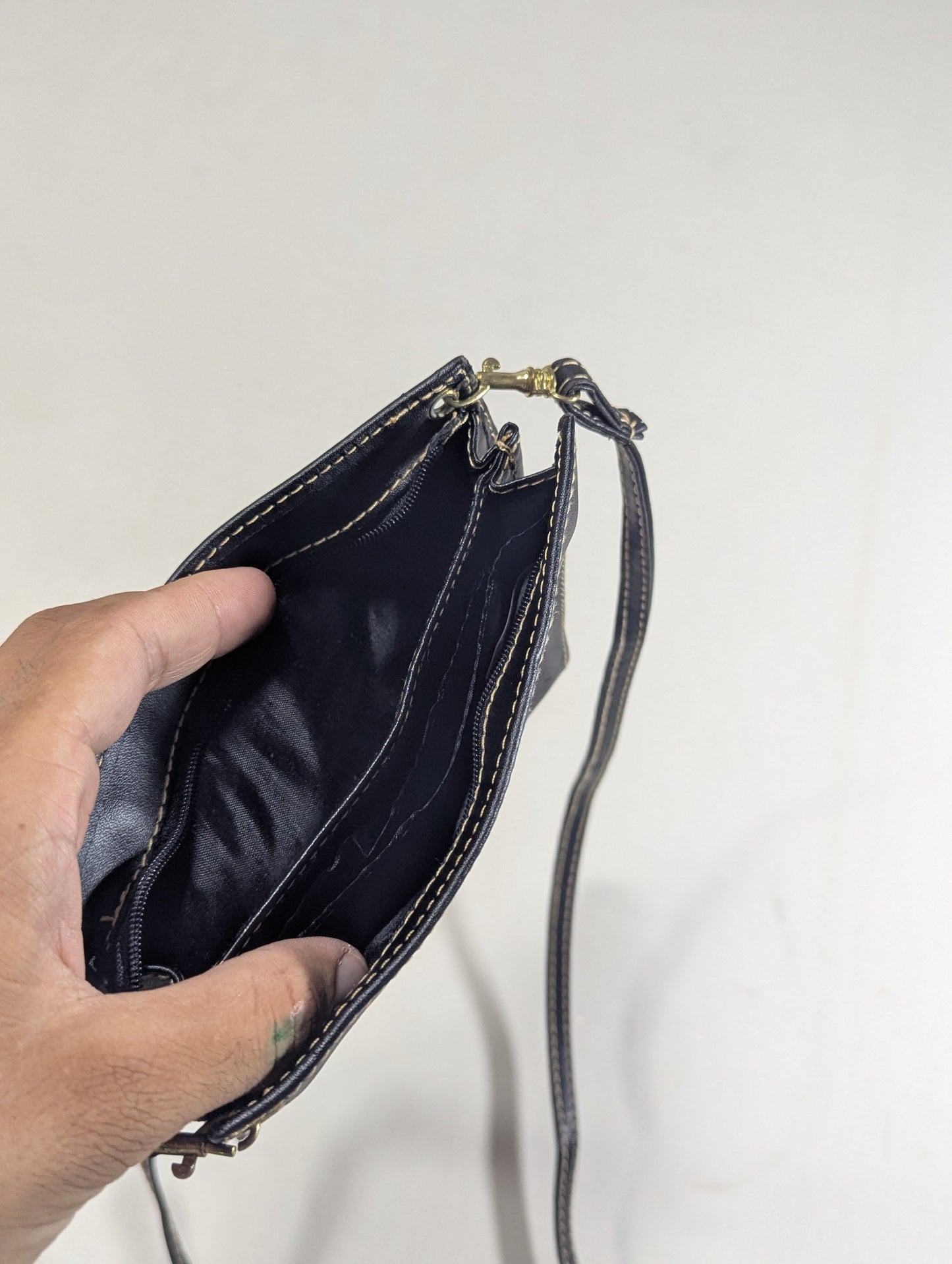 Long strap bag, pouch bag