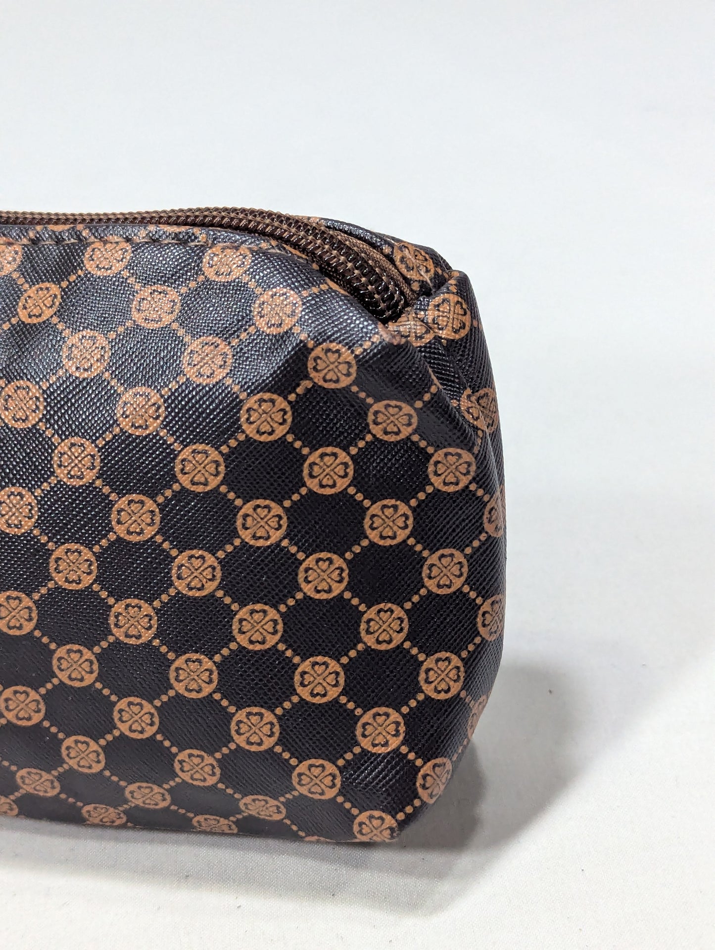 Hand bag, pouch bag