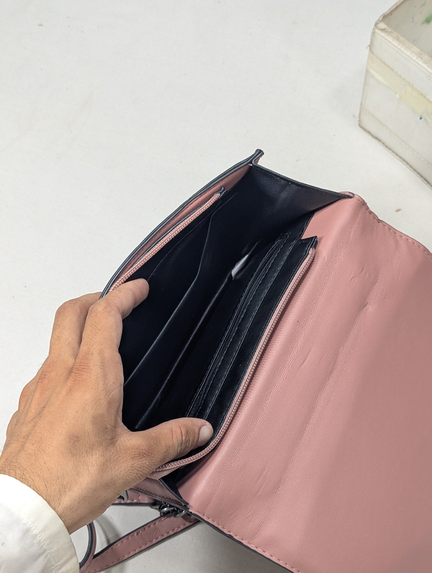 Clutch bag, hand bag U2
