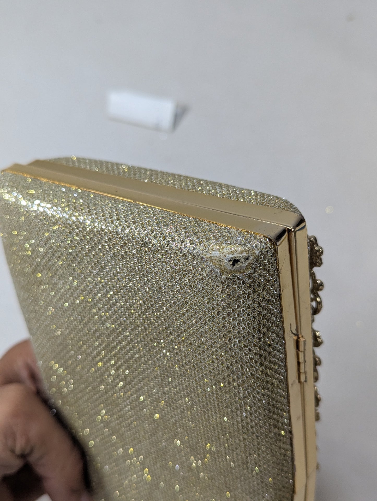 Clutch bag with golden work U2
