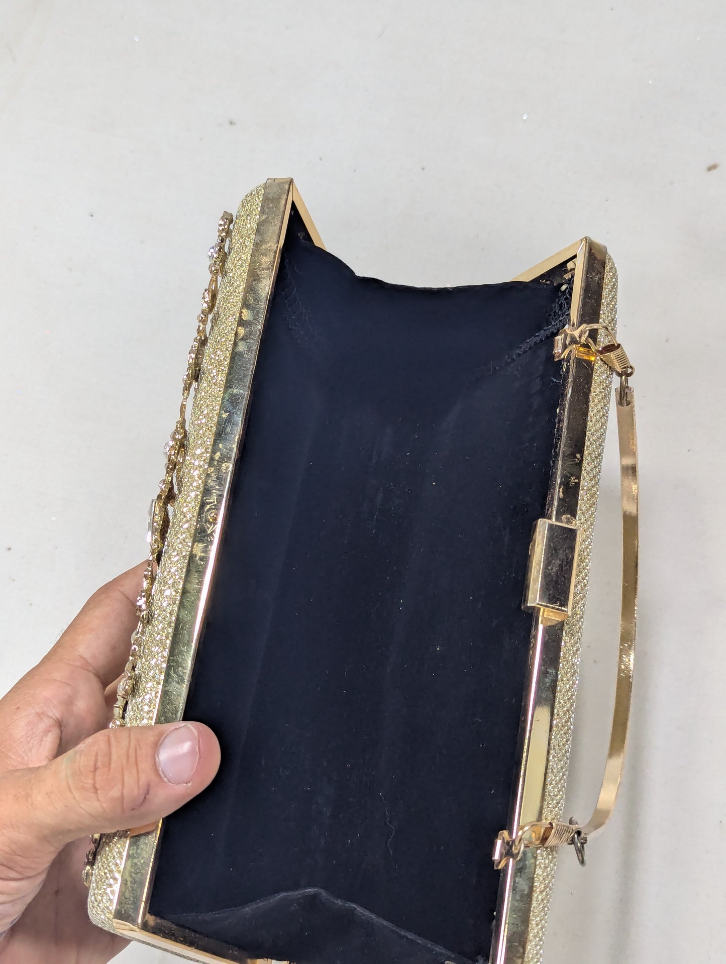 Clutch bag with golden work U2