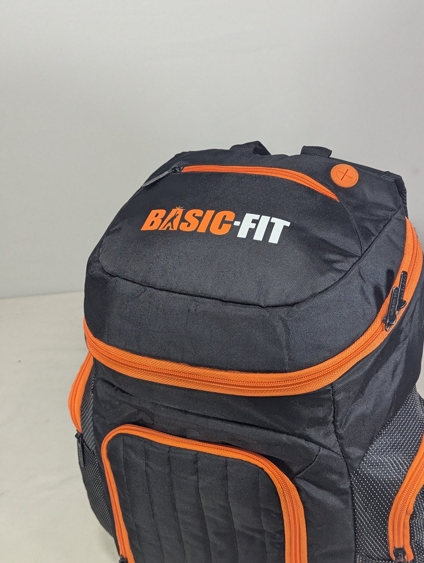 USA Lot Authentic Minimalist Backpack for gym travelling purpose U3