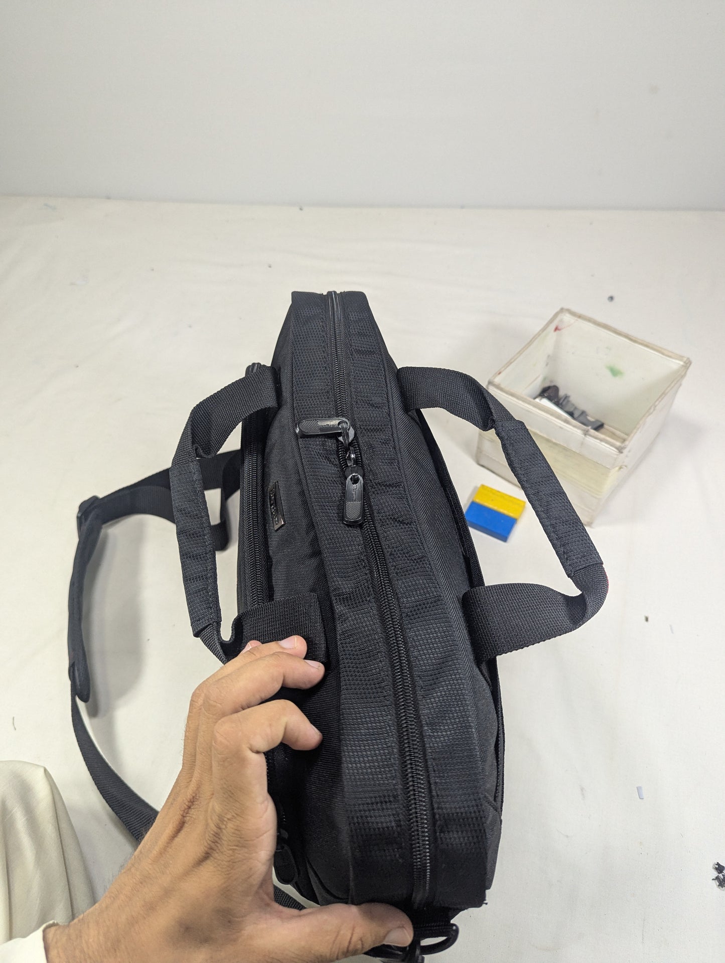 Targus premium brand laptop bag, briefcase bag