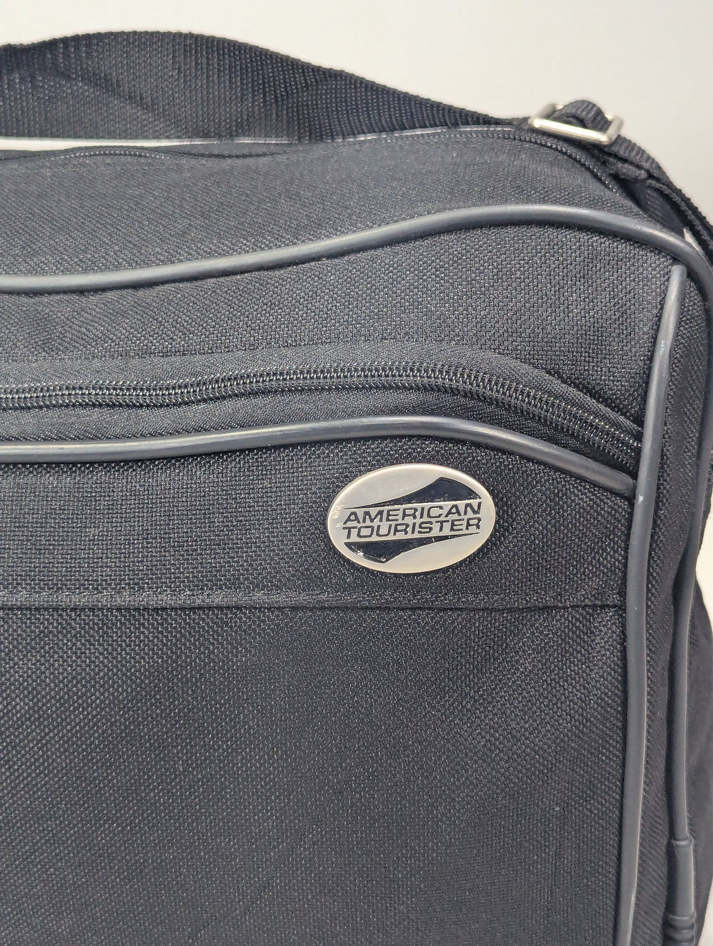 American tourist authentic bag for gym and Travelling purpose
