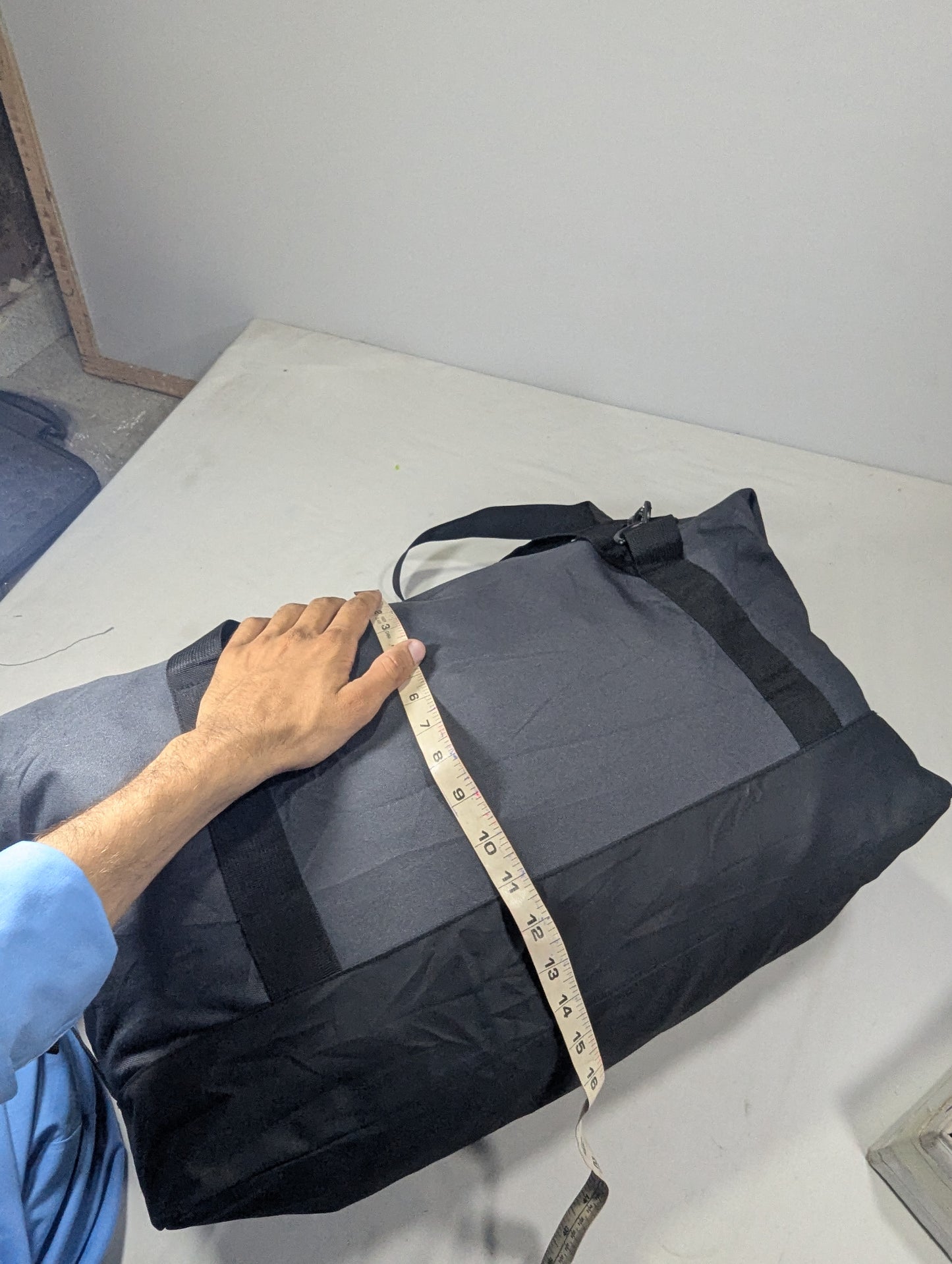 Light weight tracking, hiking carrying bag