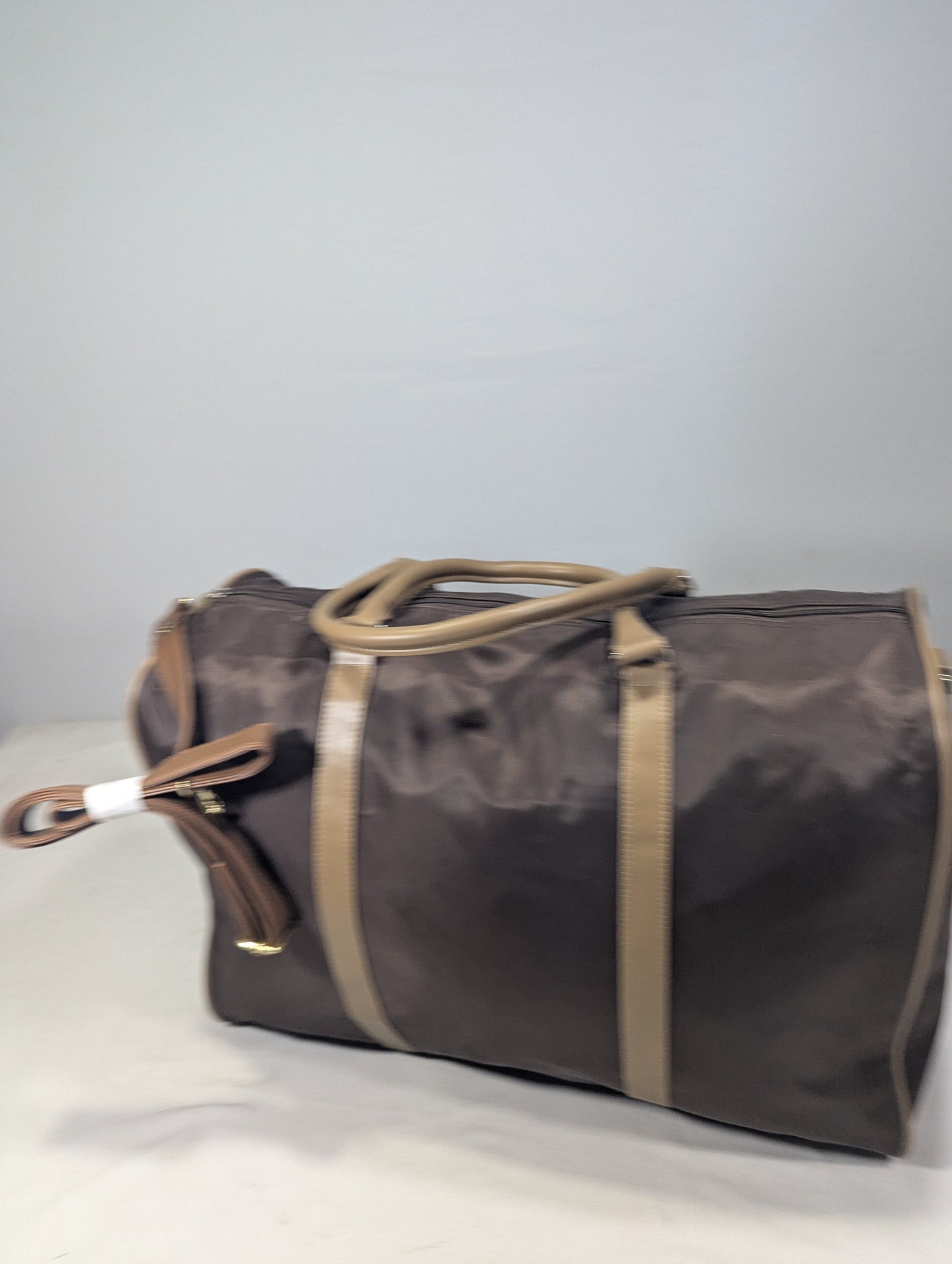 Korean lot duffle bag for travelling and gym purpose U3