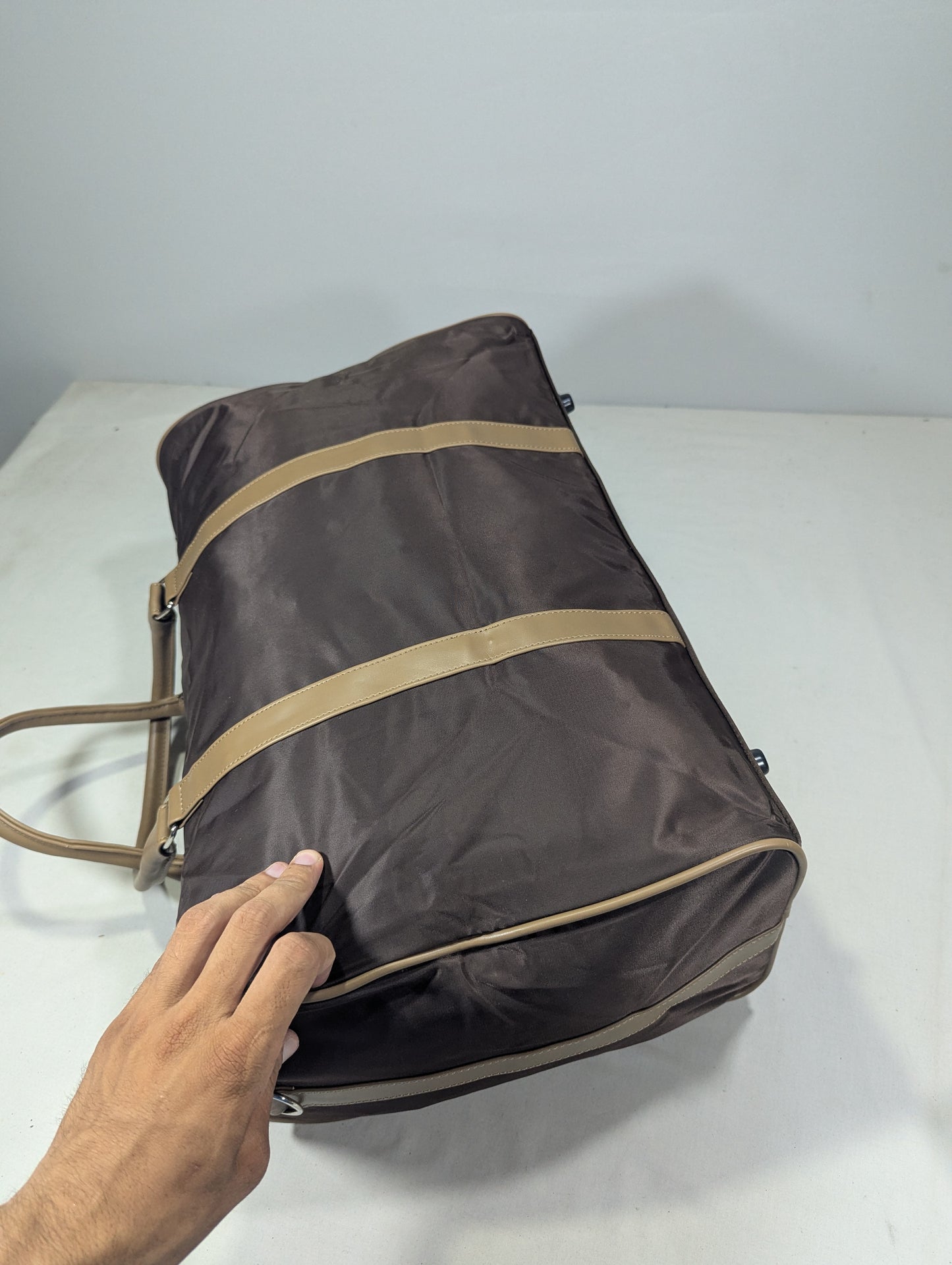 Korean lot duffle bag for travelling and gym purpose U3