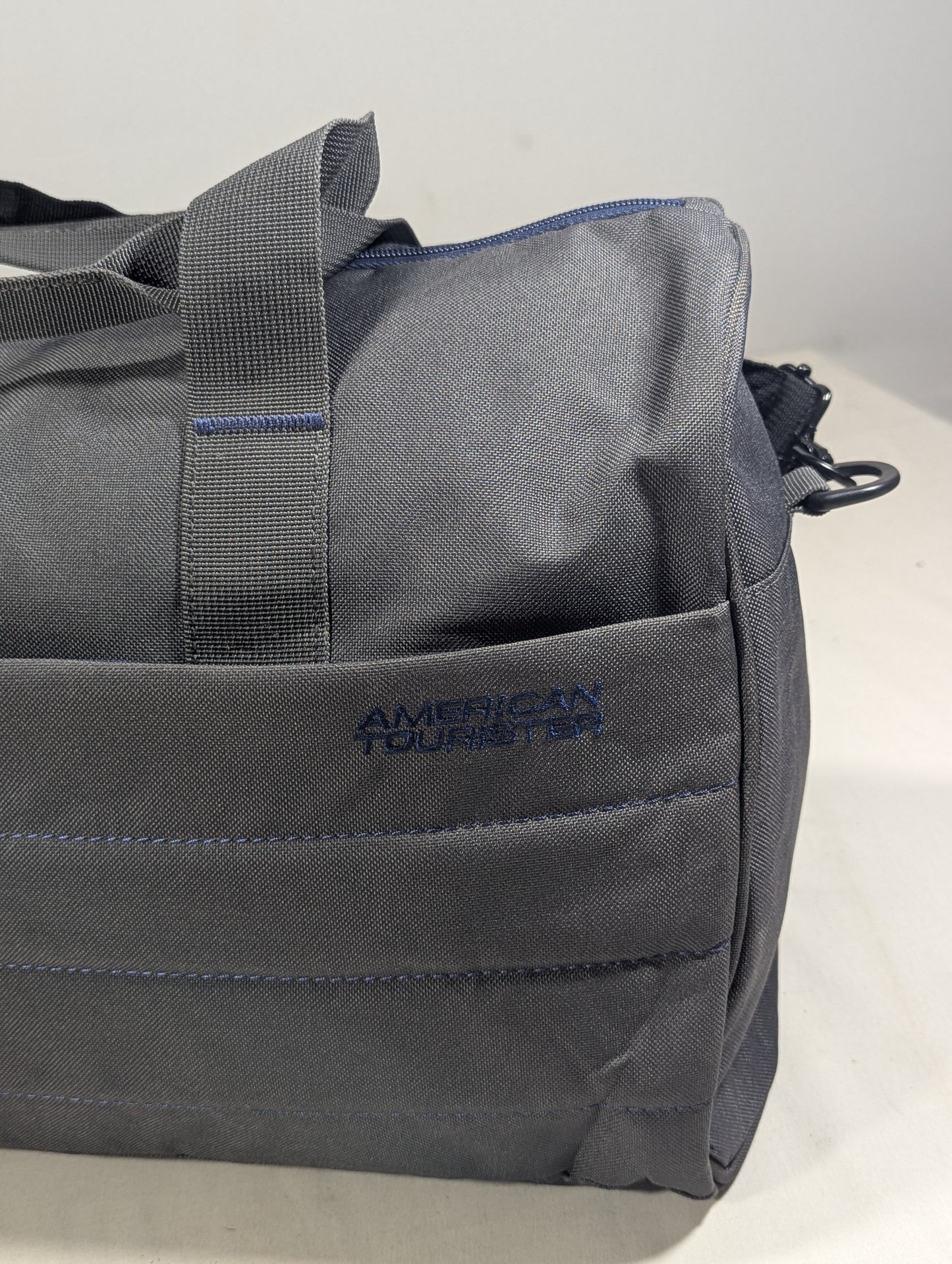 American tourist authentic bag for gym and Travelling purpose