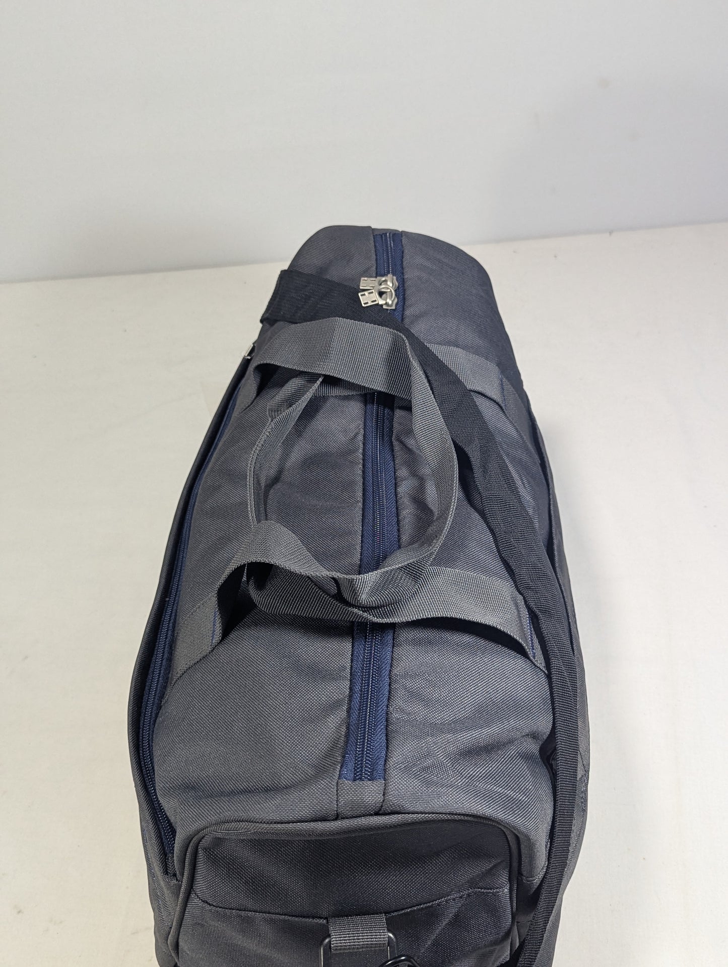 American tourist authentic bag for gym and Travelling purpose
