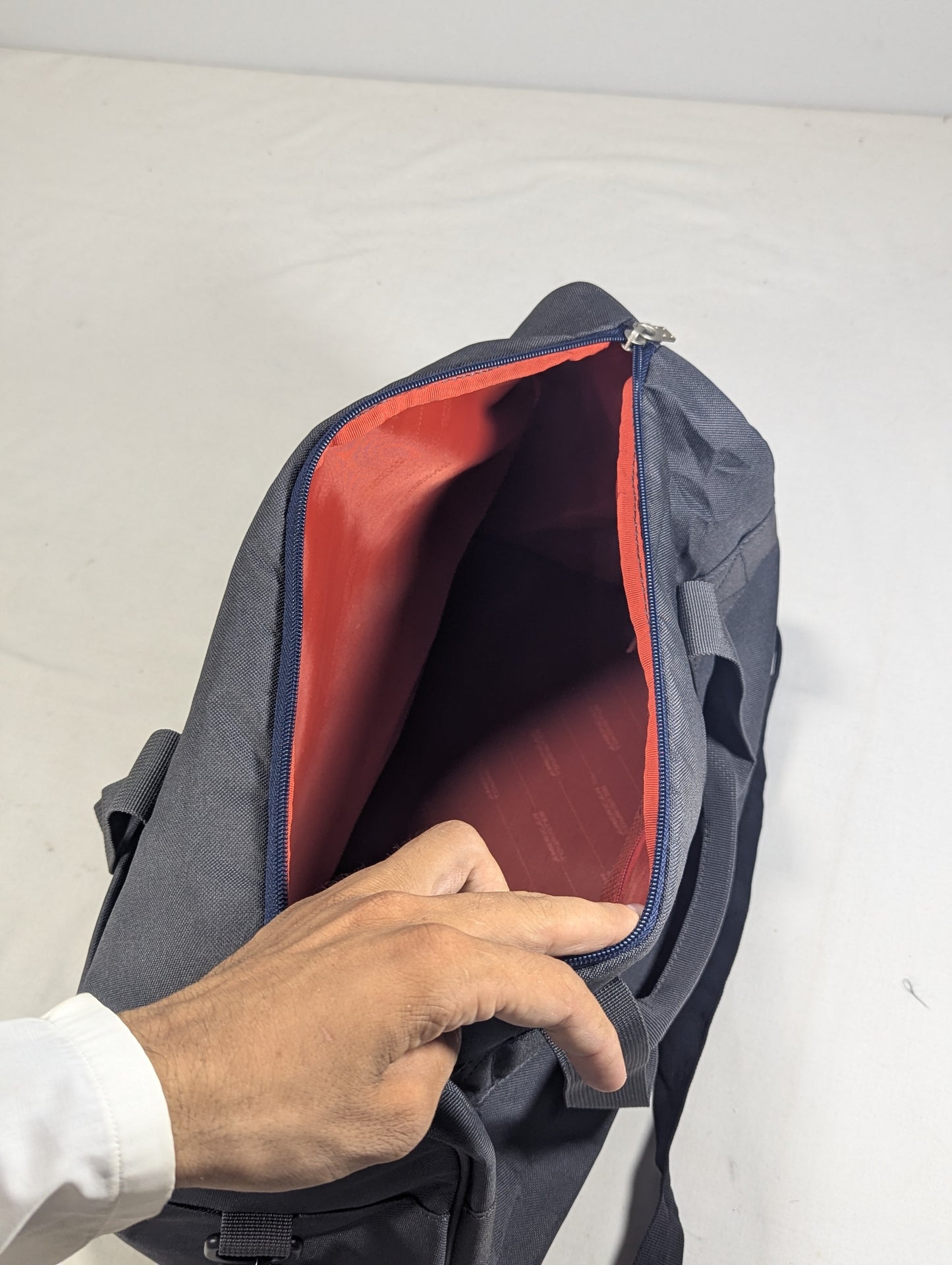 American tourist authentic bag for gym and Travelling purpose