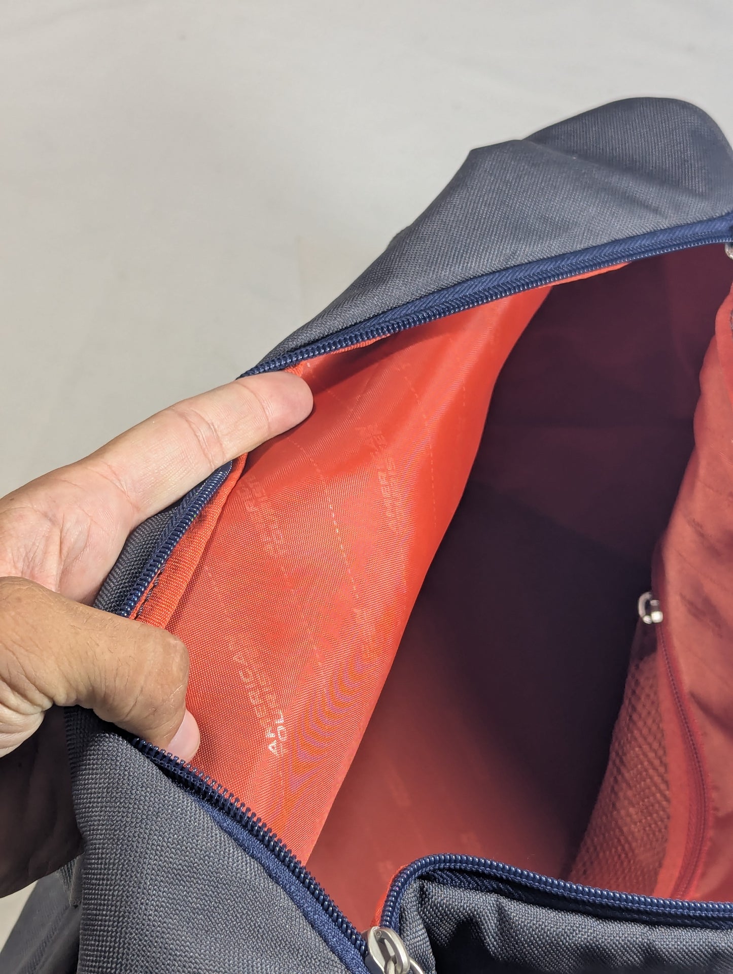American tourist authentic bag for gym and Travelling purpose