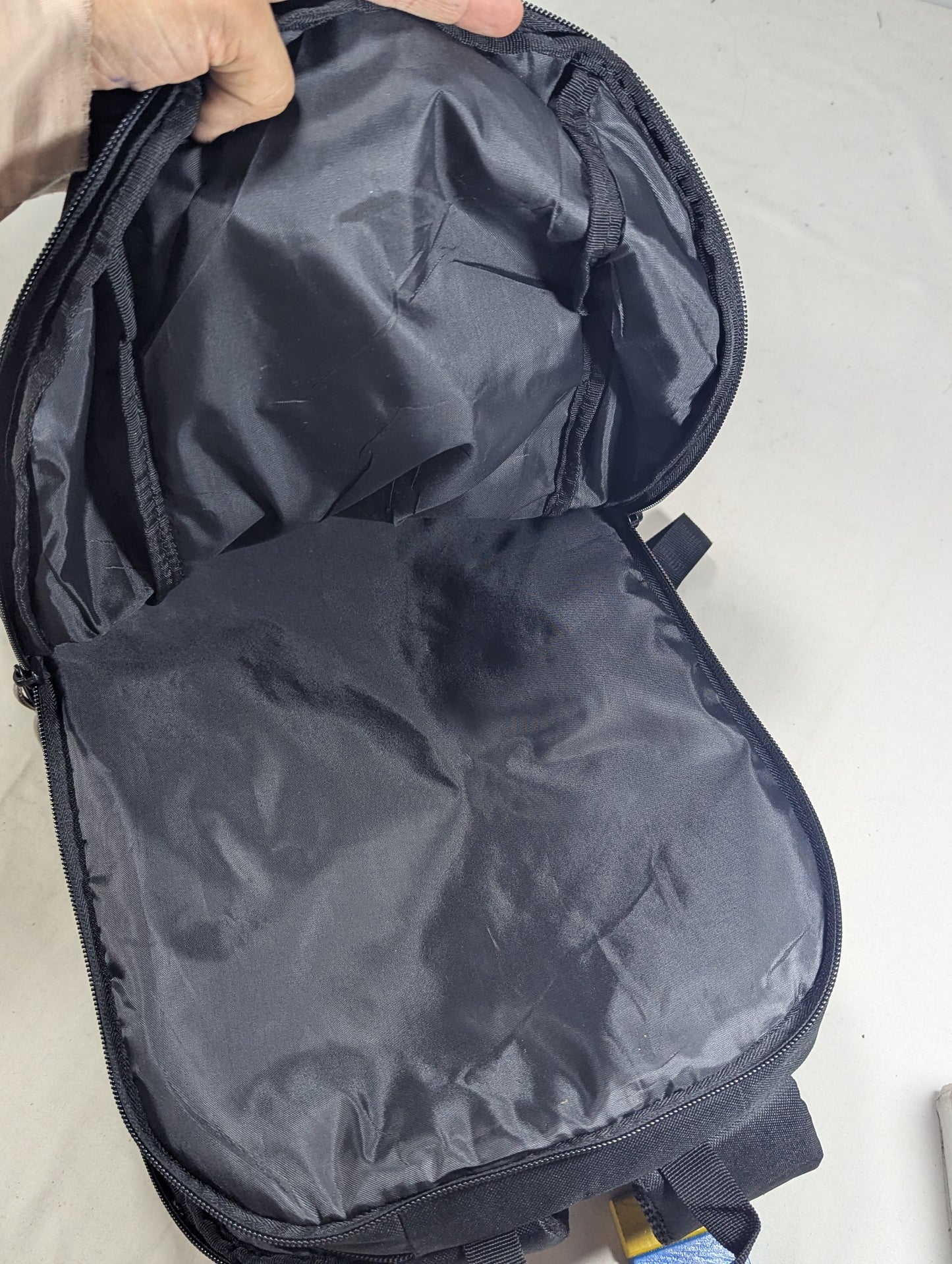 Targus premium material backpack U3