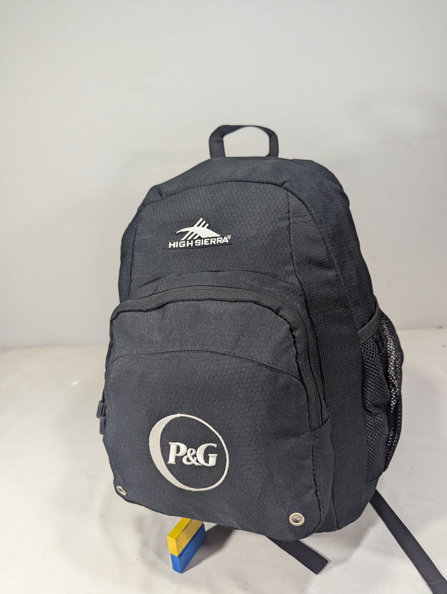 High Sierra durable material backpack