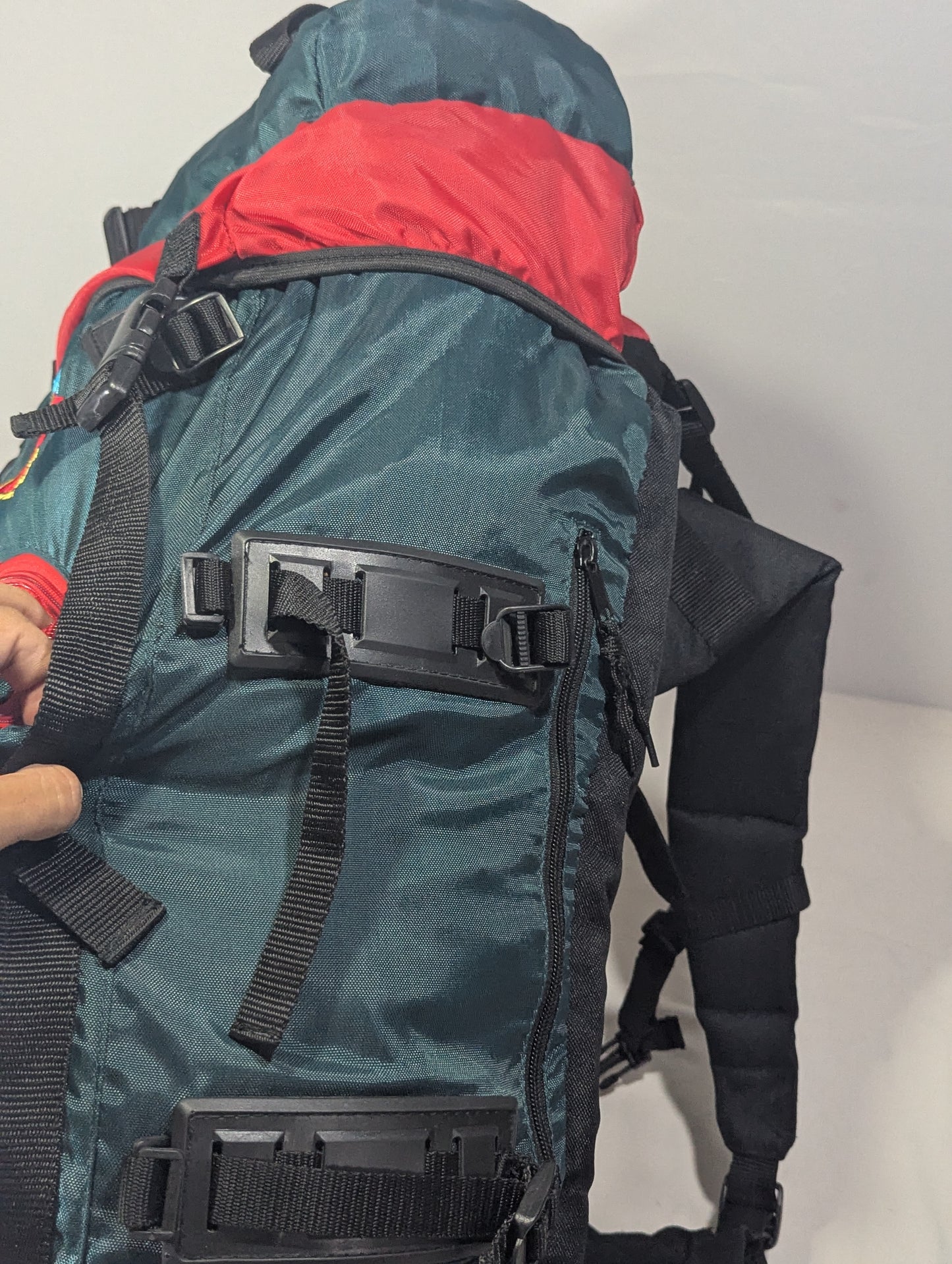 Hiking tourist 40-45L backpack