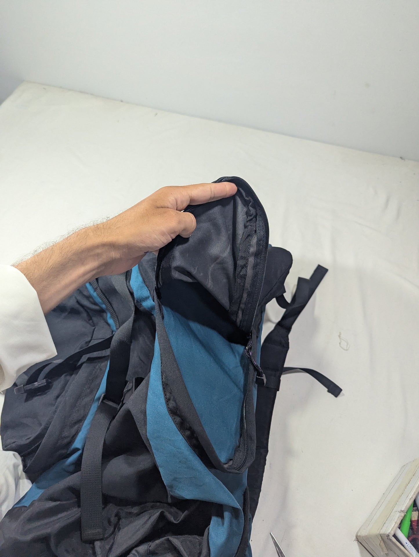 Hiking tourist 30L backpack