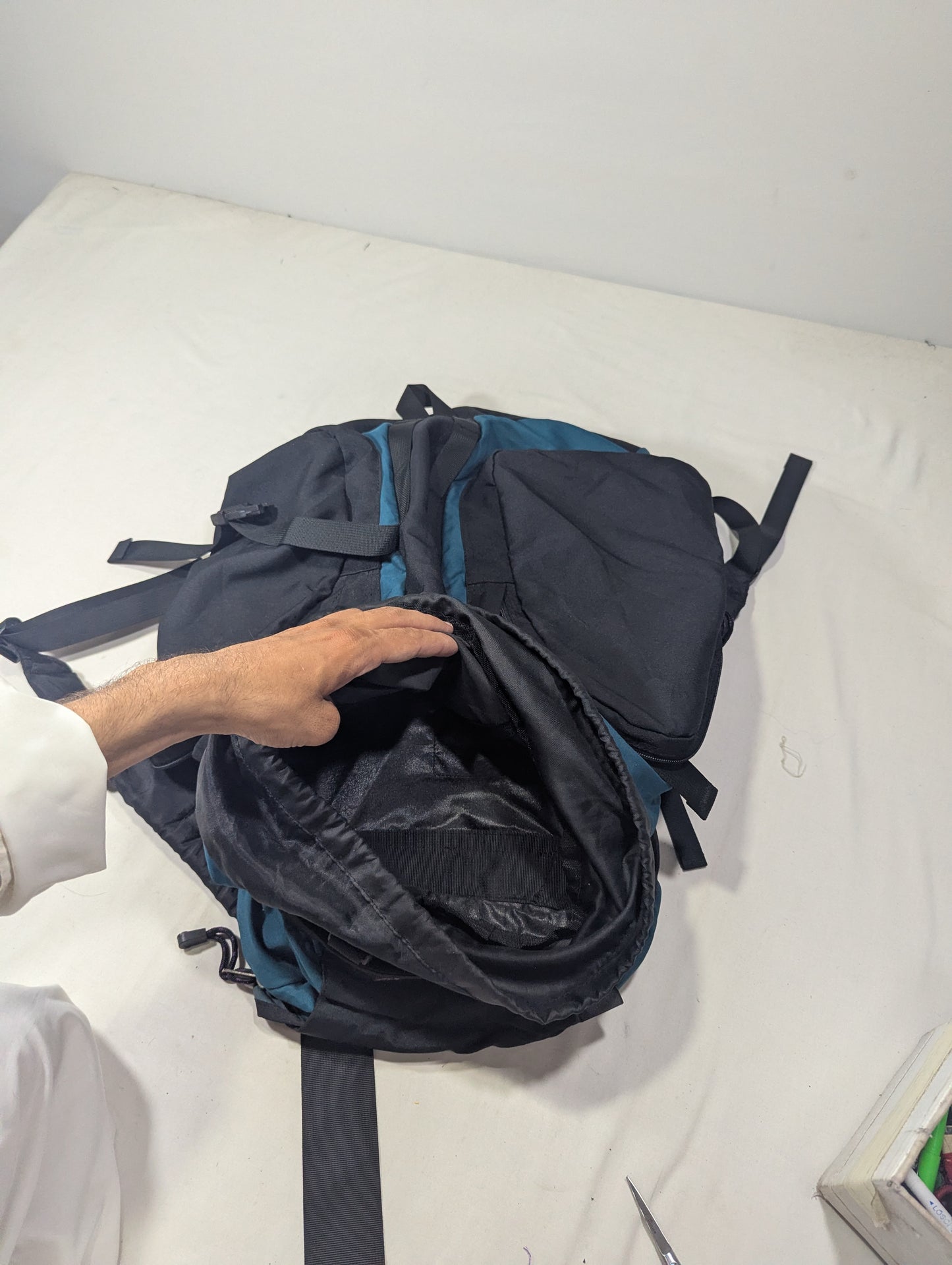 Hiking tourist 30L backpack