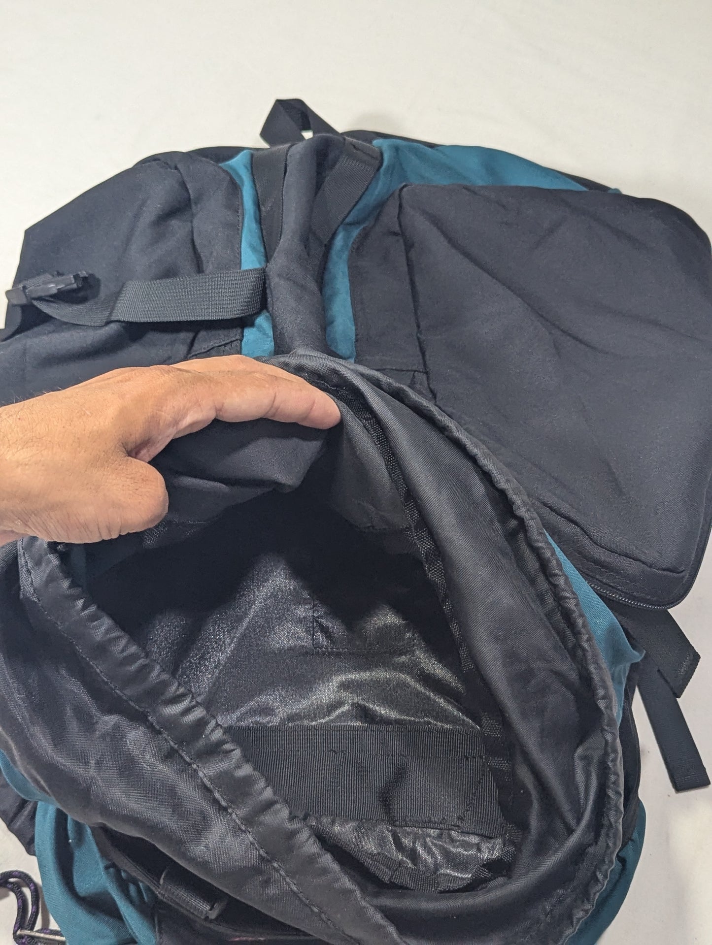 Hiking tourist 30L backpack