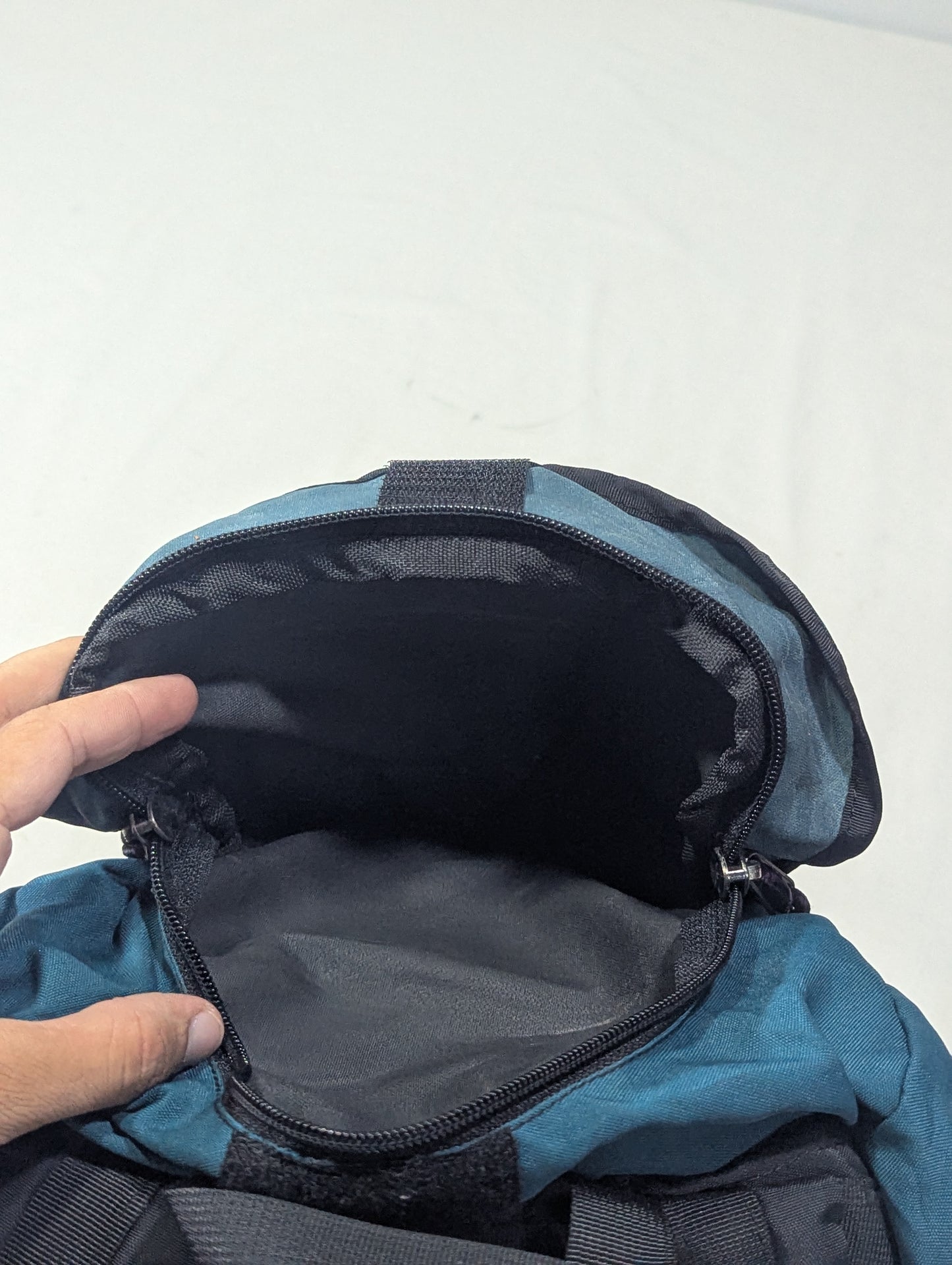 Hiking tourist 30L backpack