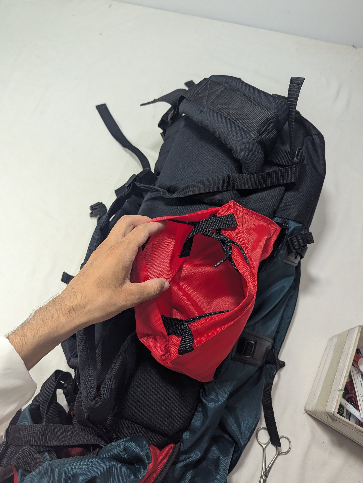 Hiking tourist 40-45L backpack