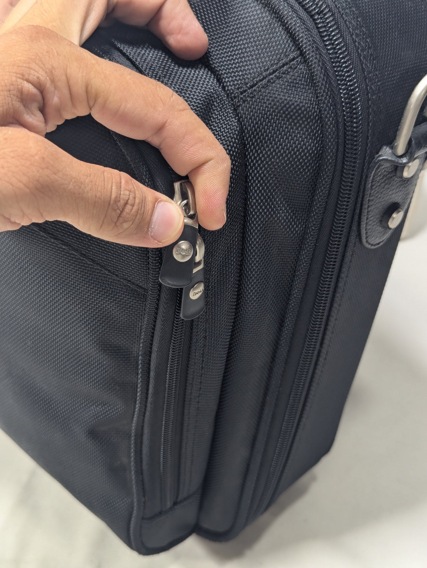 Dell branded bag U3