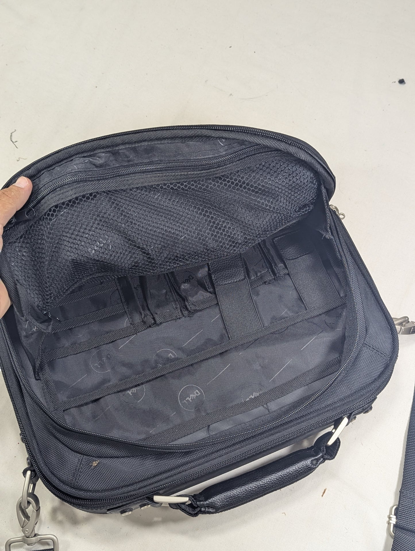 Dell branded bag U3