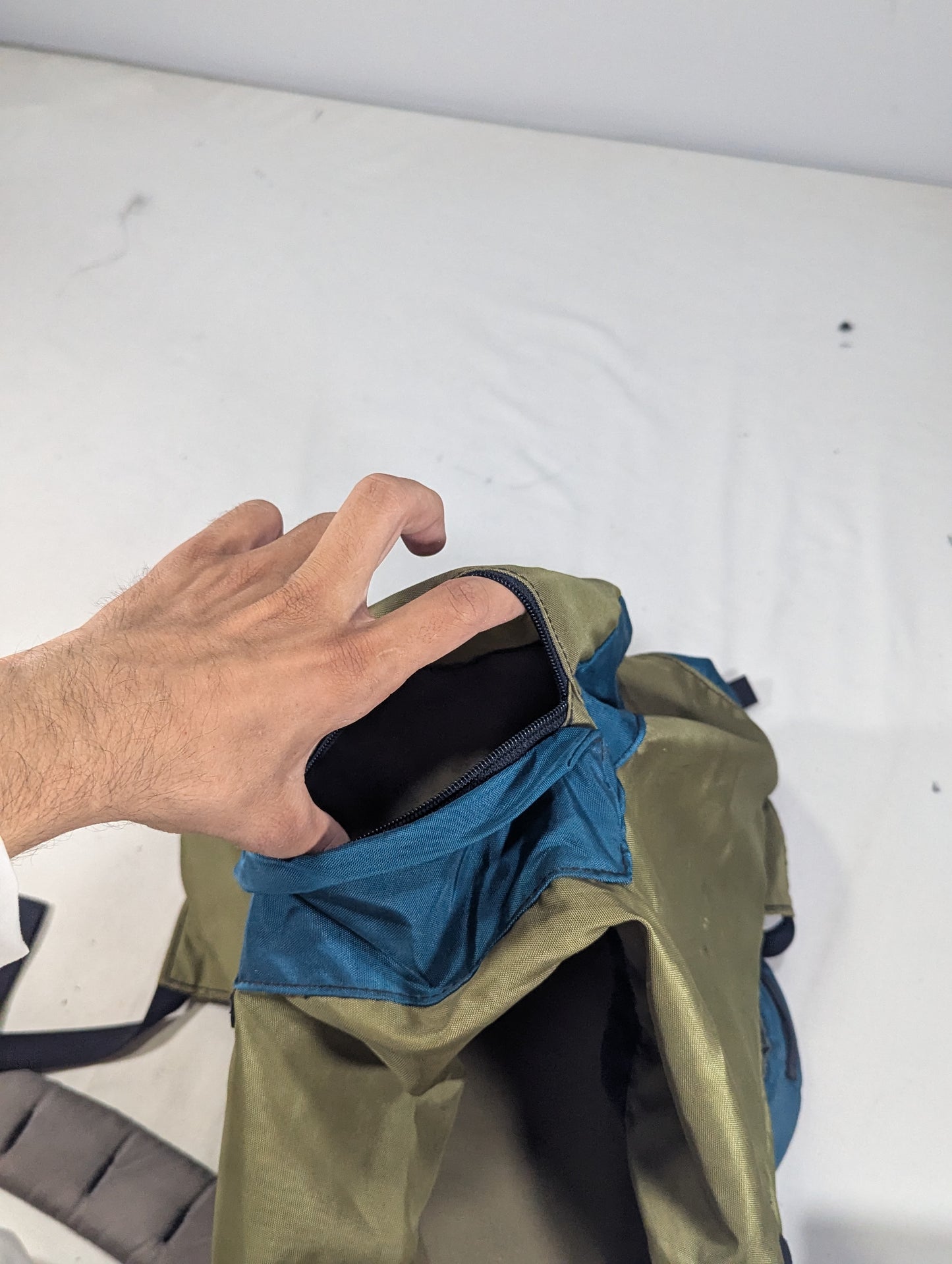 Hiking tourist 25L backpack U2