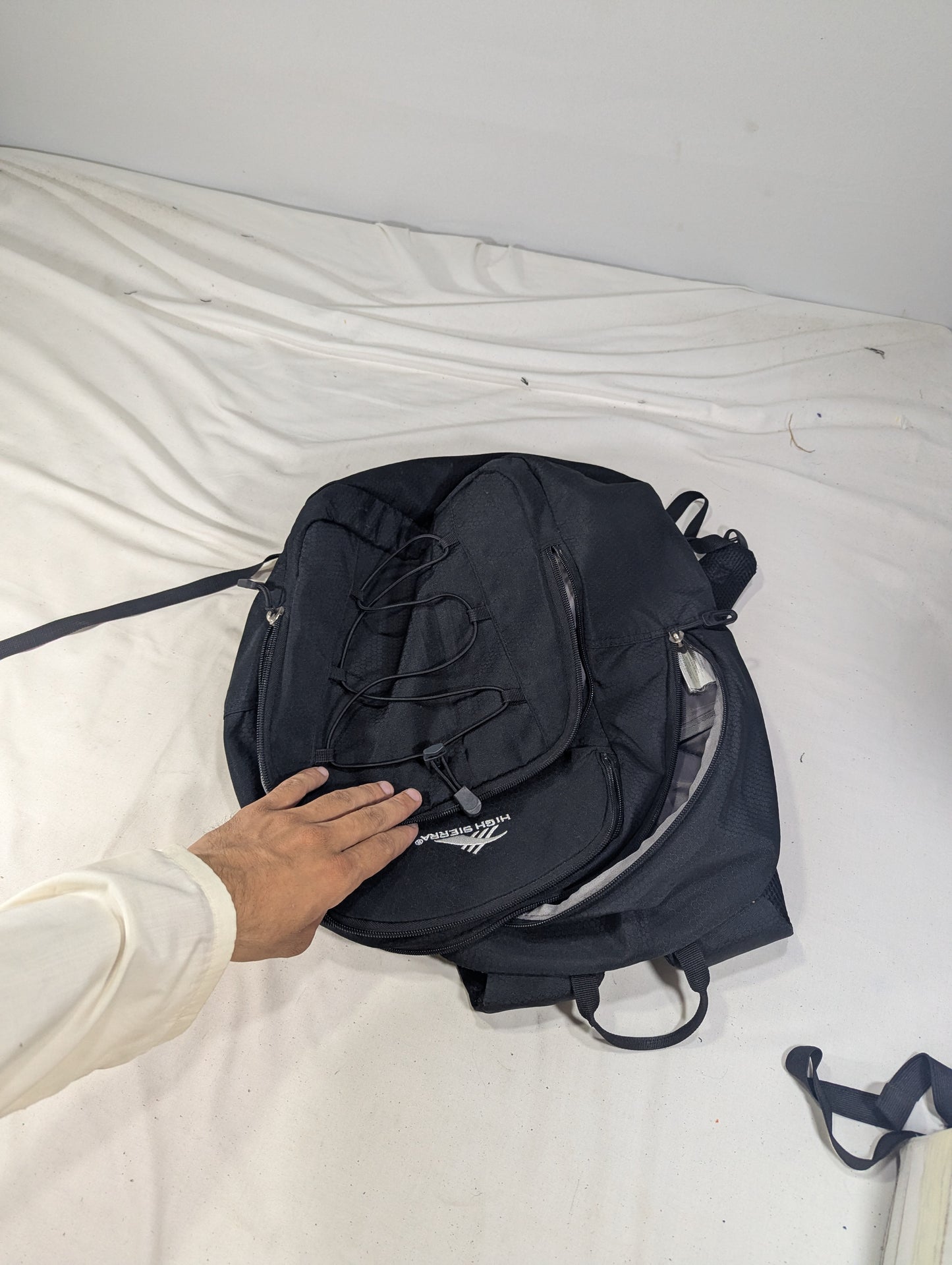 High Sierra Black color backpack U2